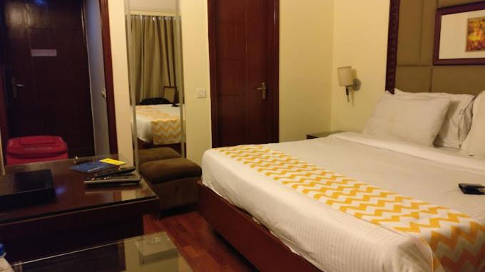 Deluxe Double Room (2 Adults + 1 Child)