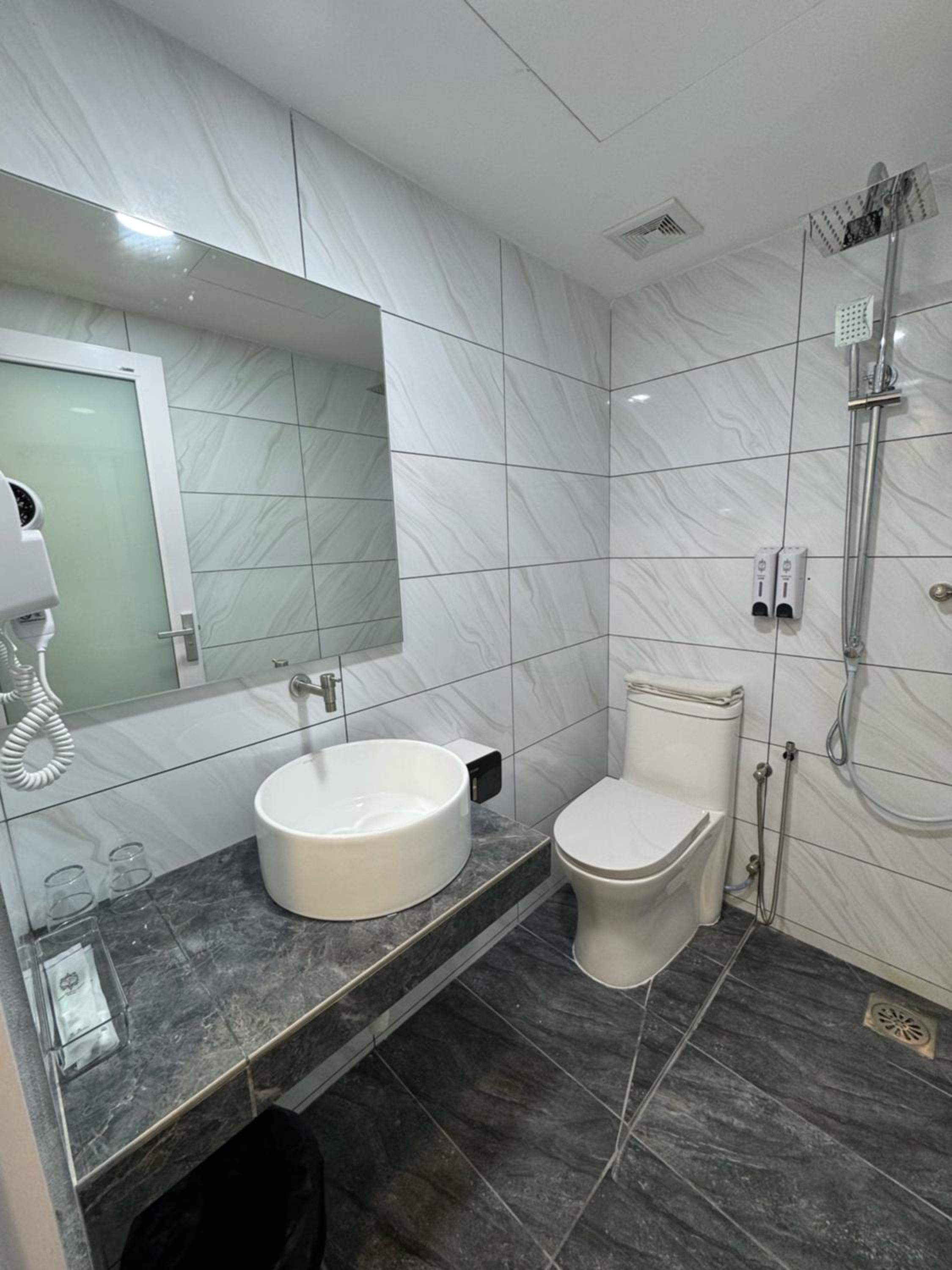 Standard King Room