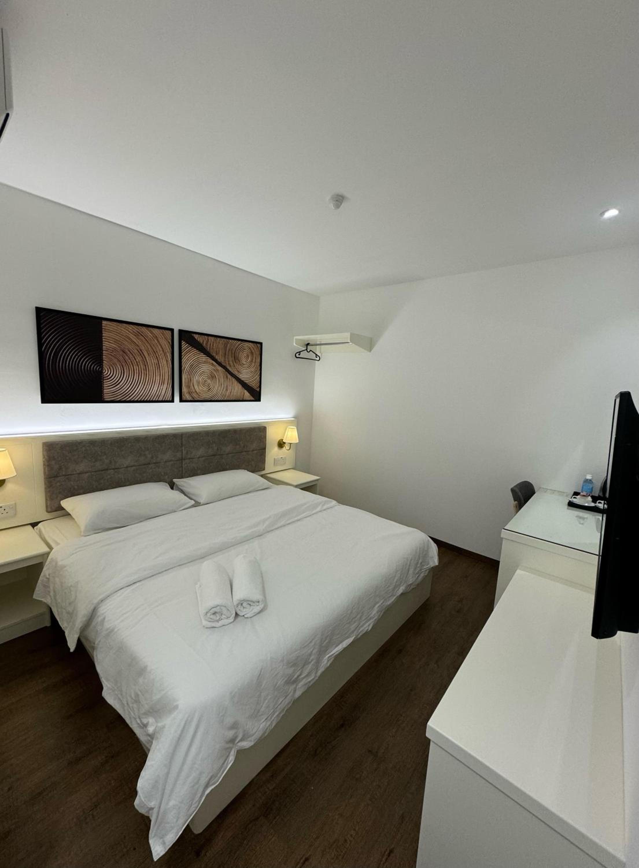 Standard King Room