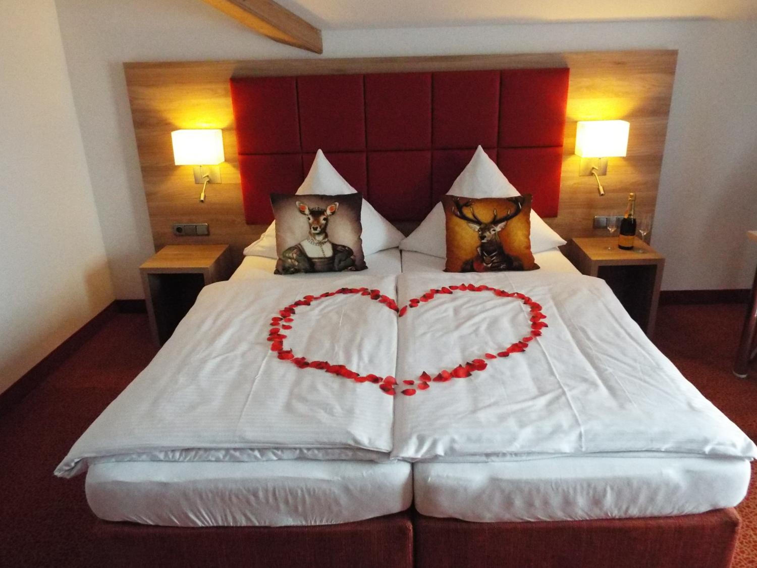 Standard Double or Twin Room photo 3