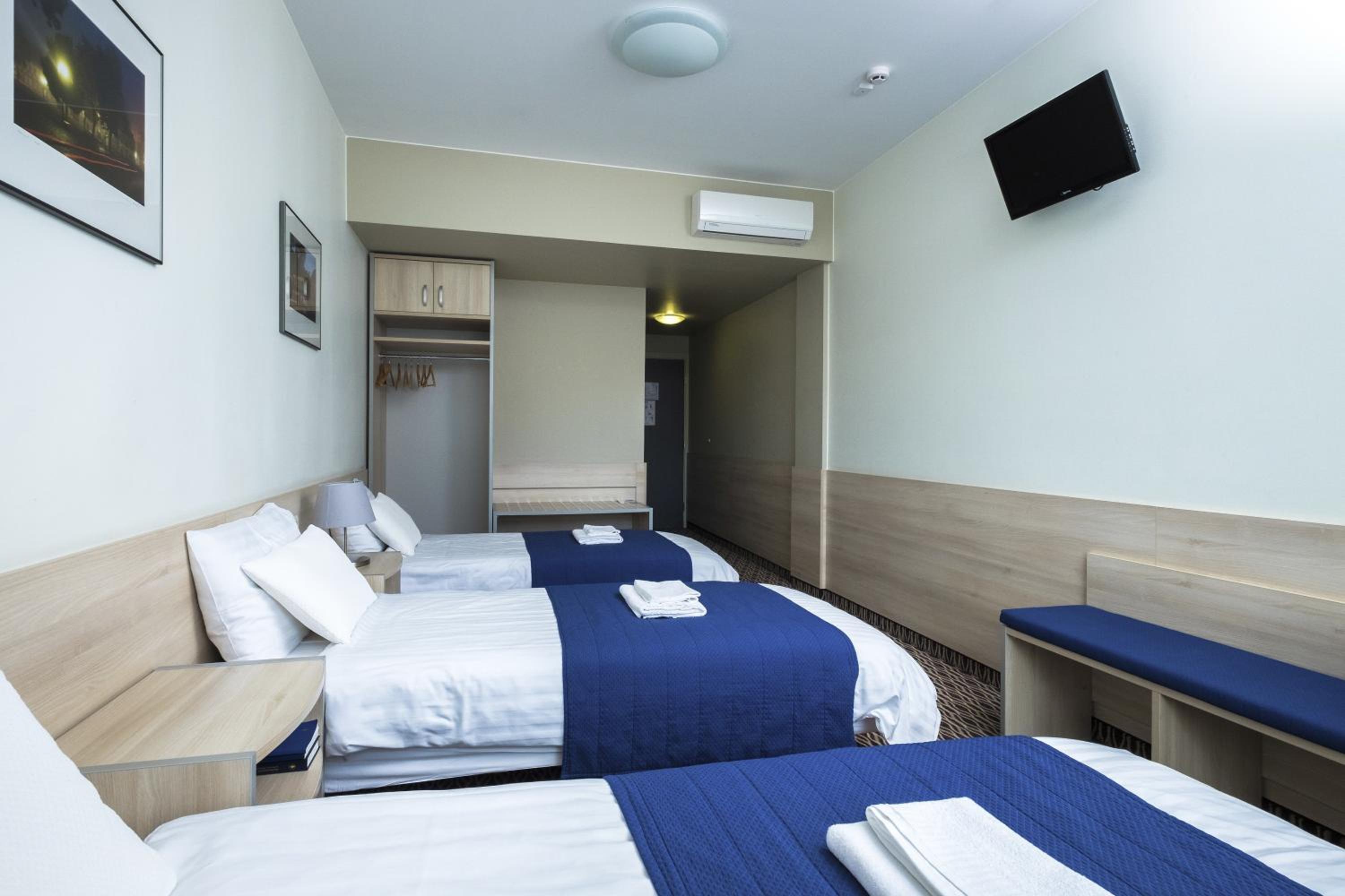 Triple Room - Photo 2
