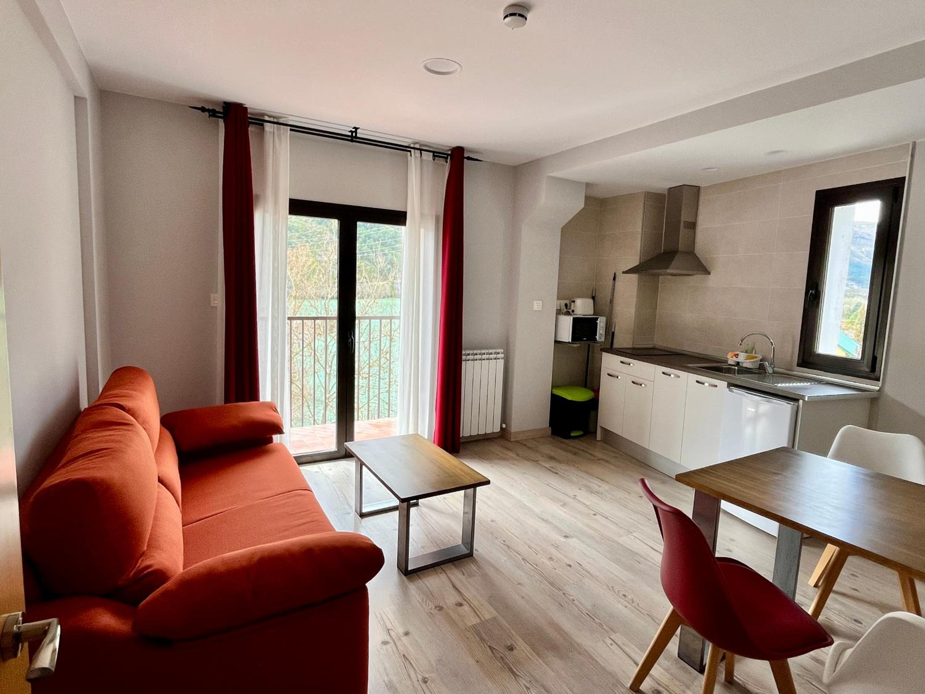 Apartment with Terrace - Photo 1