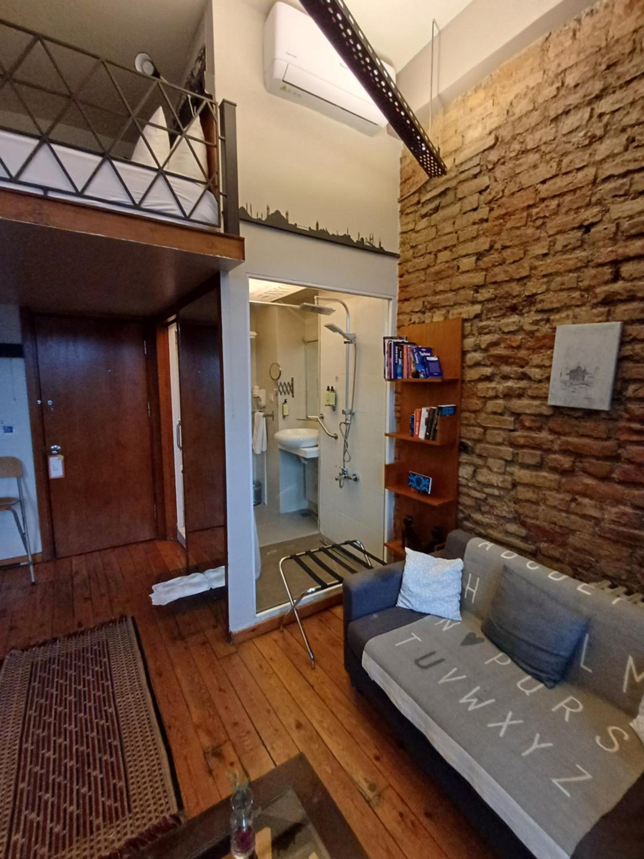 Loft Suite photo 2