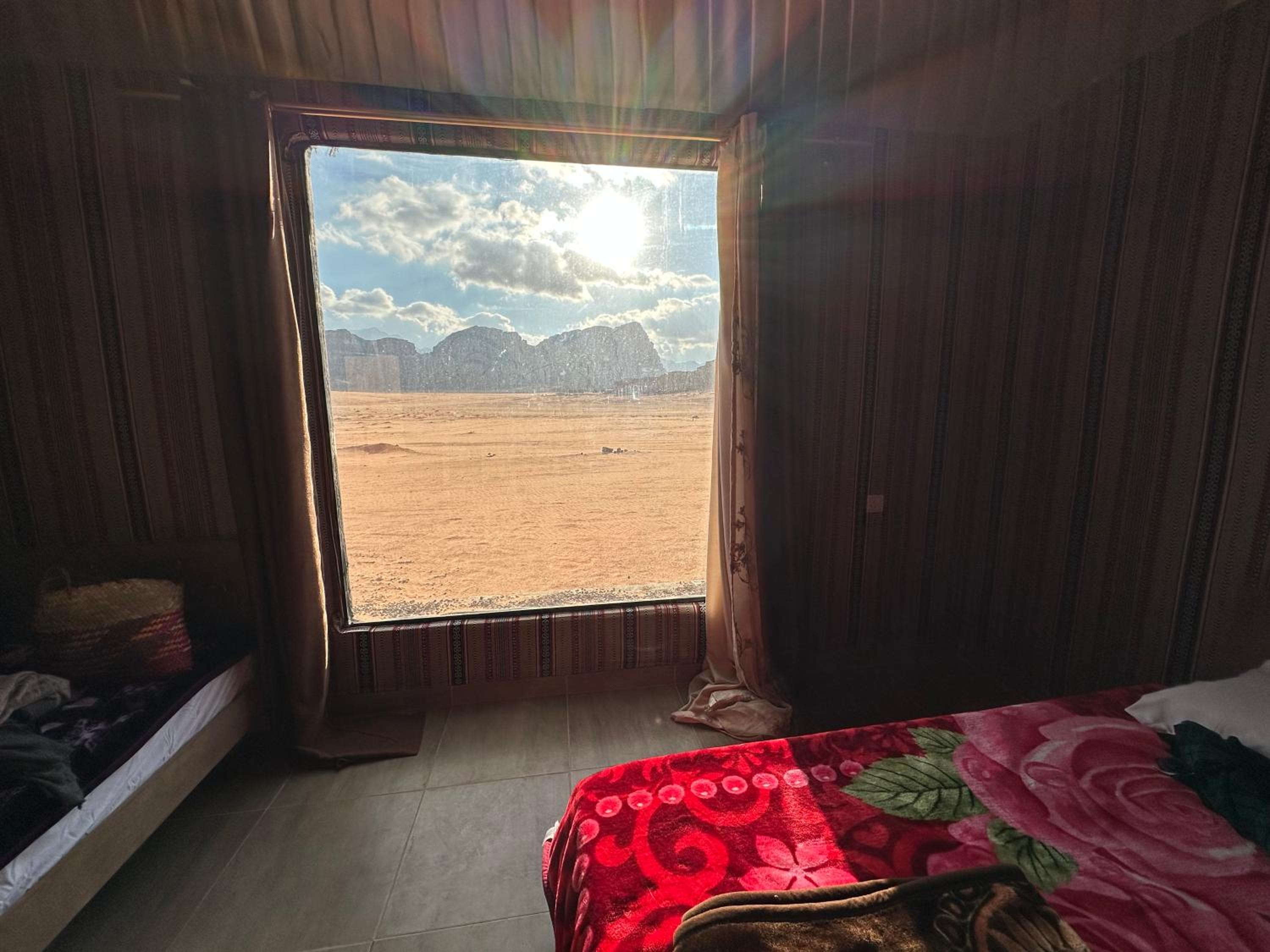 Tent - Photo 10