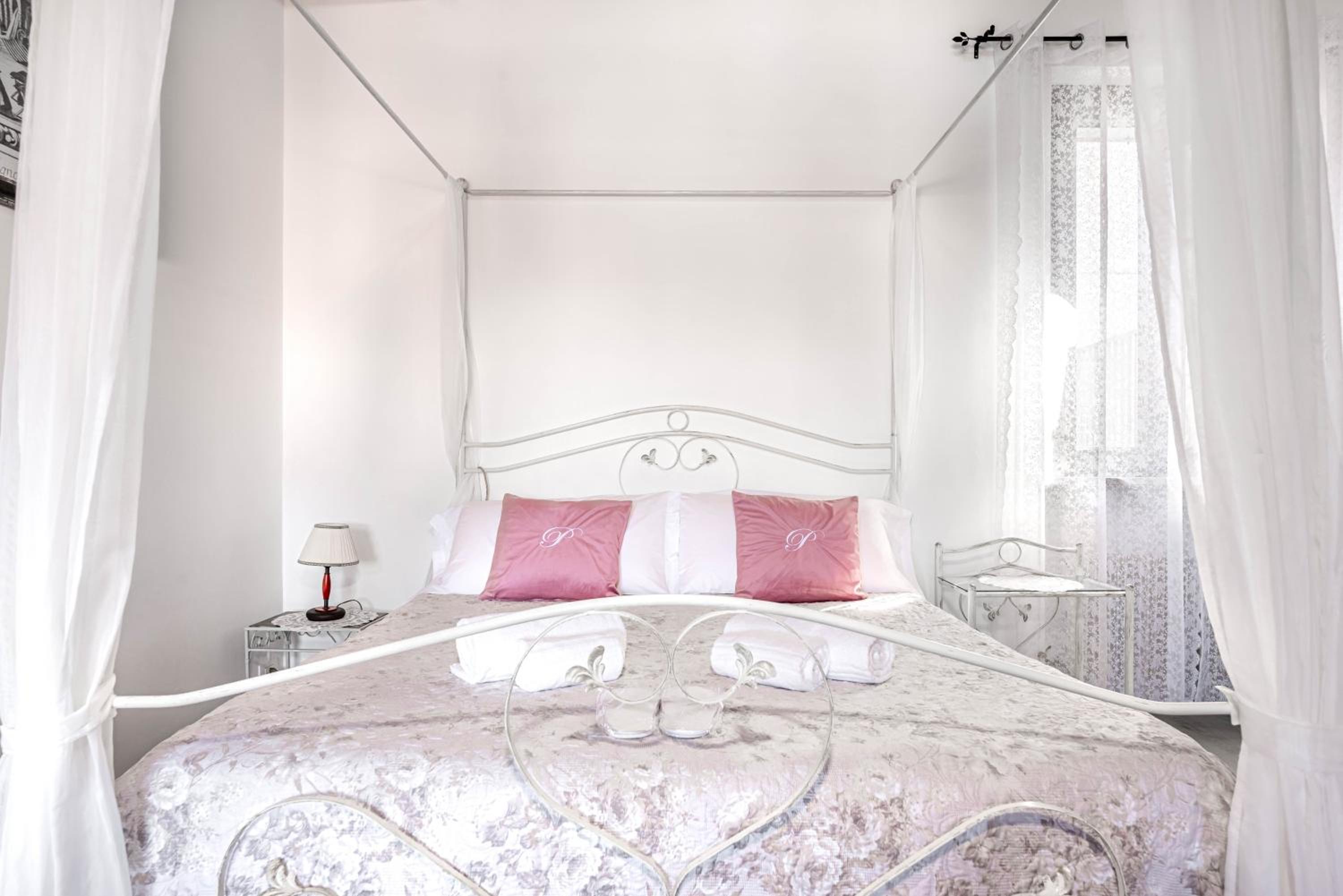 Superior Double Room with City View photo 1