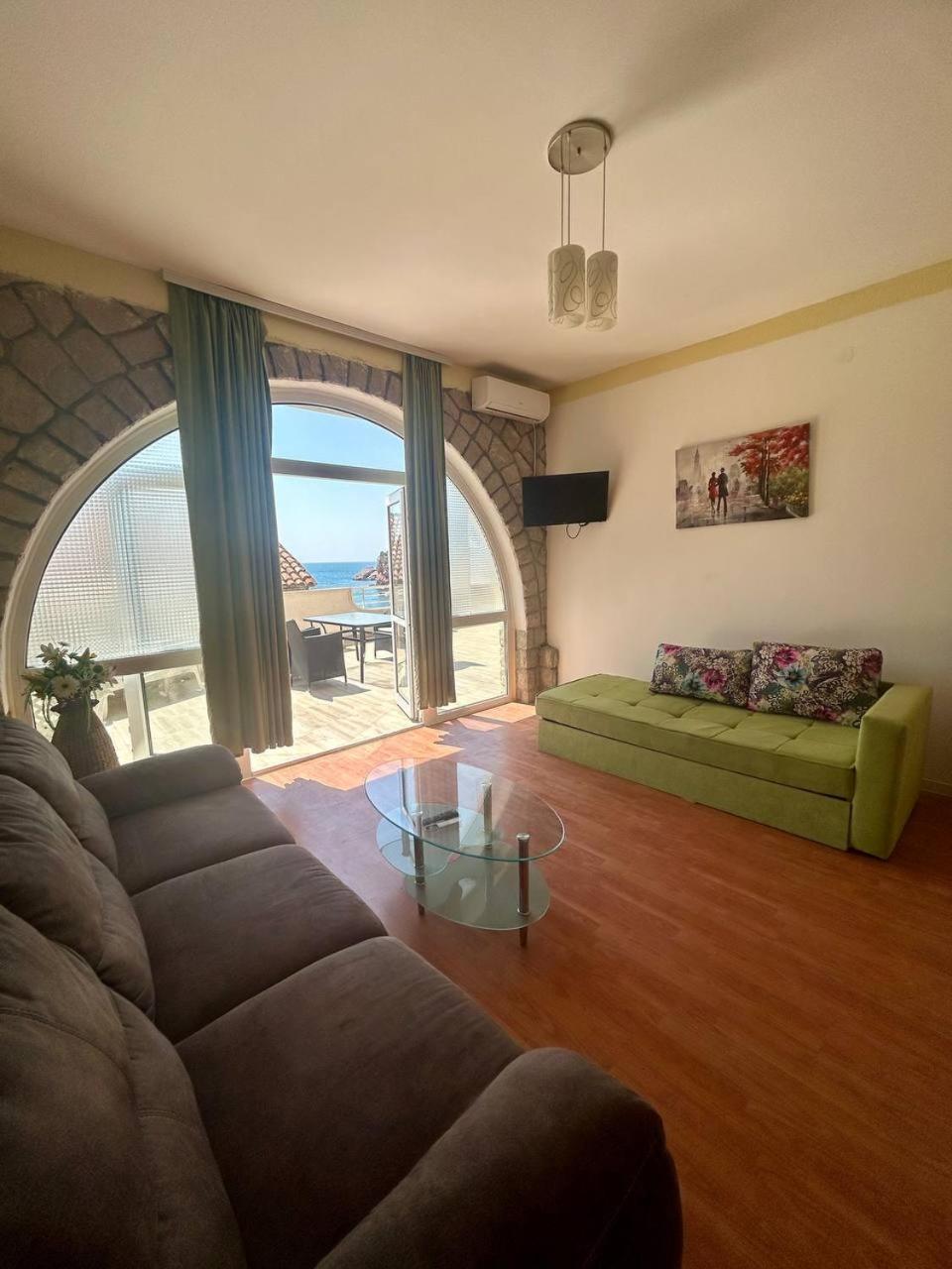Apartment with Sea View photo 3