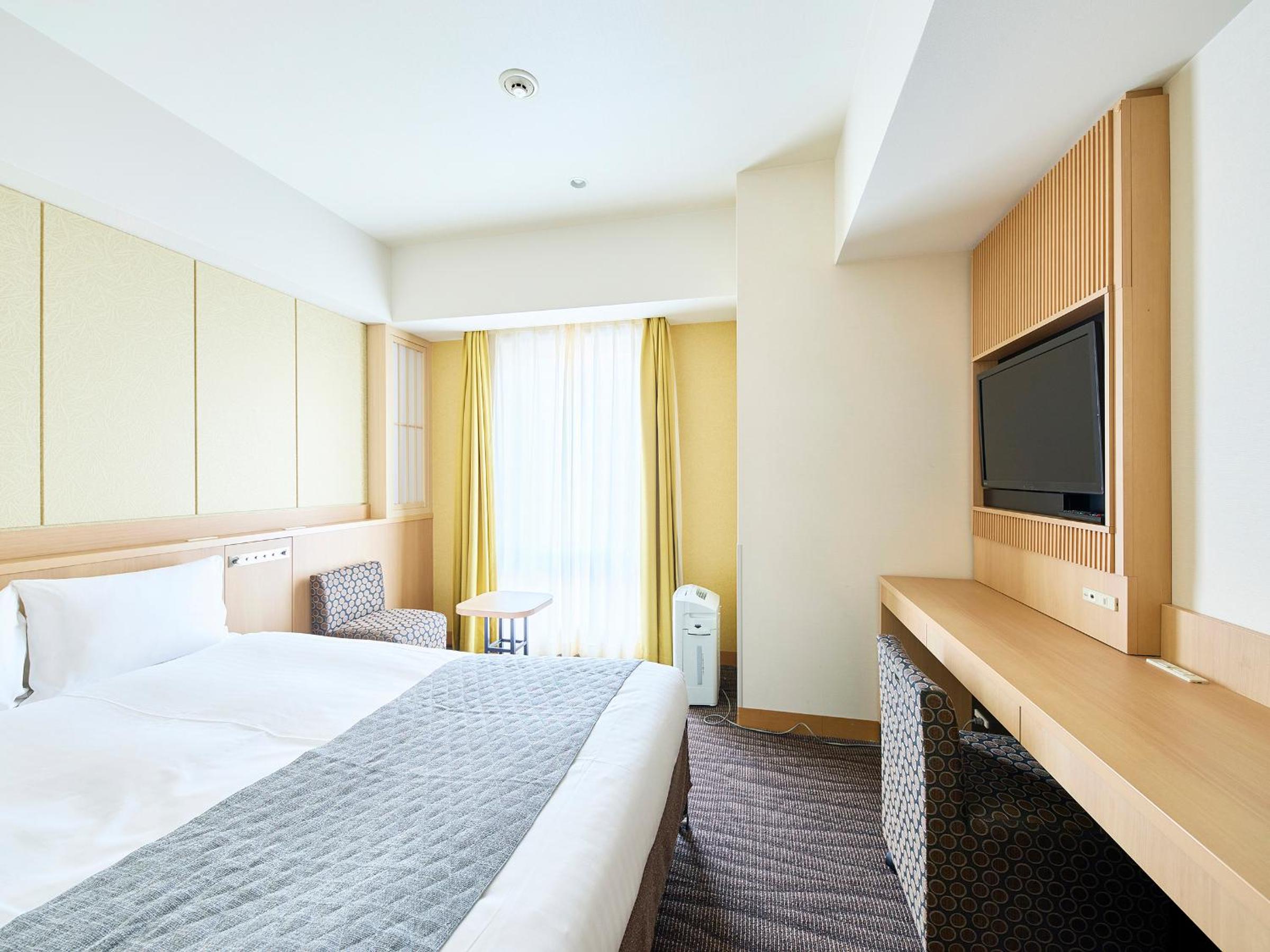 Deluxe Double Room - Non-Smoking - Photo 3