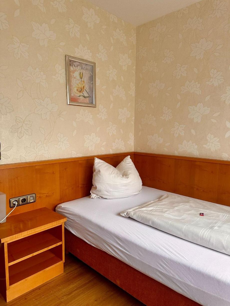 Single Room with Garden View photo 2