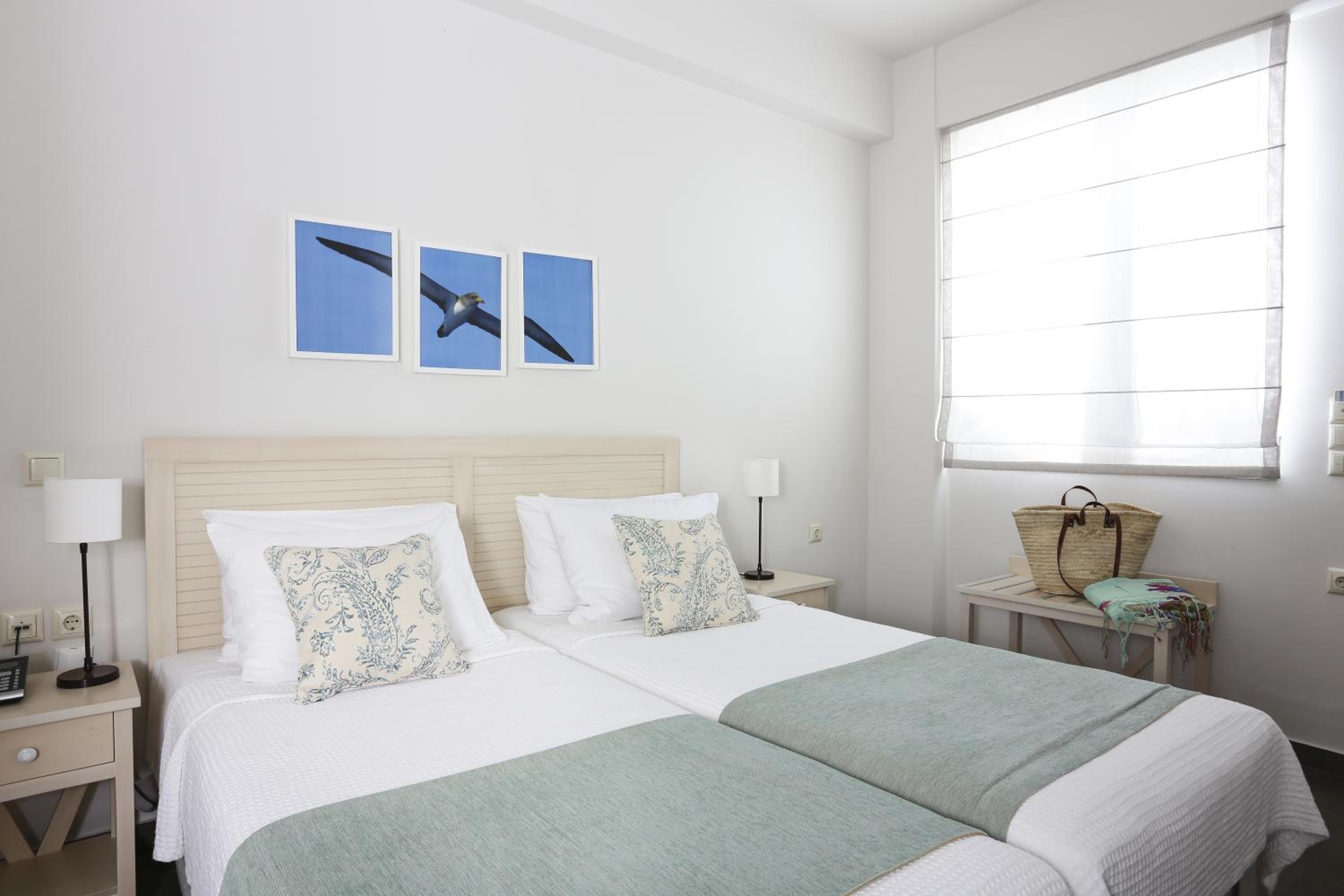 Apartment with Sea View - Photo 15