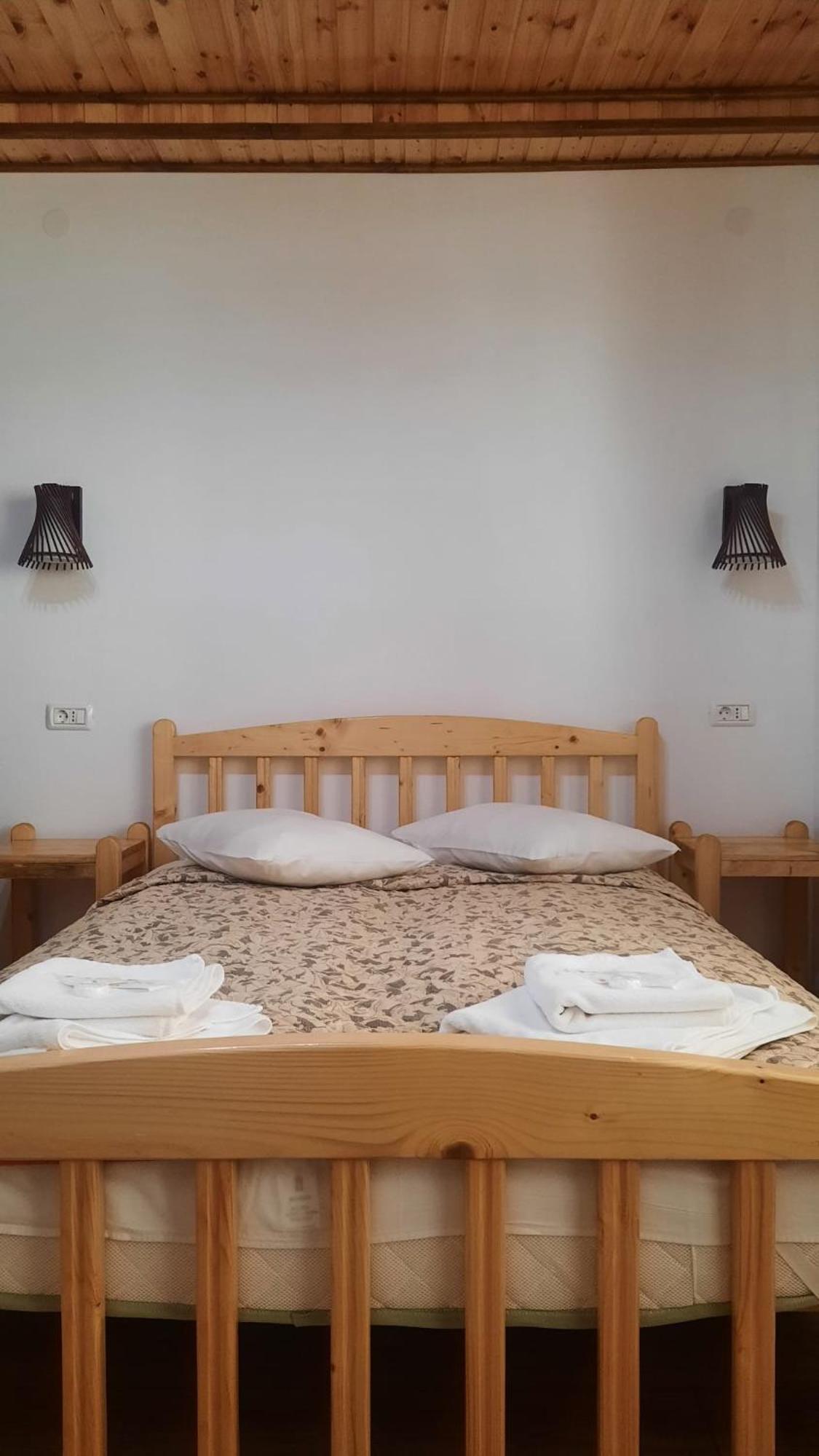 Double Room with Private Bathroom photo 2