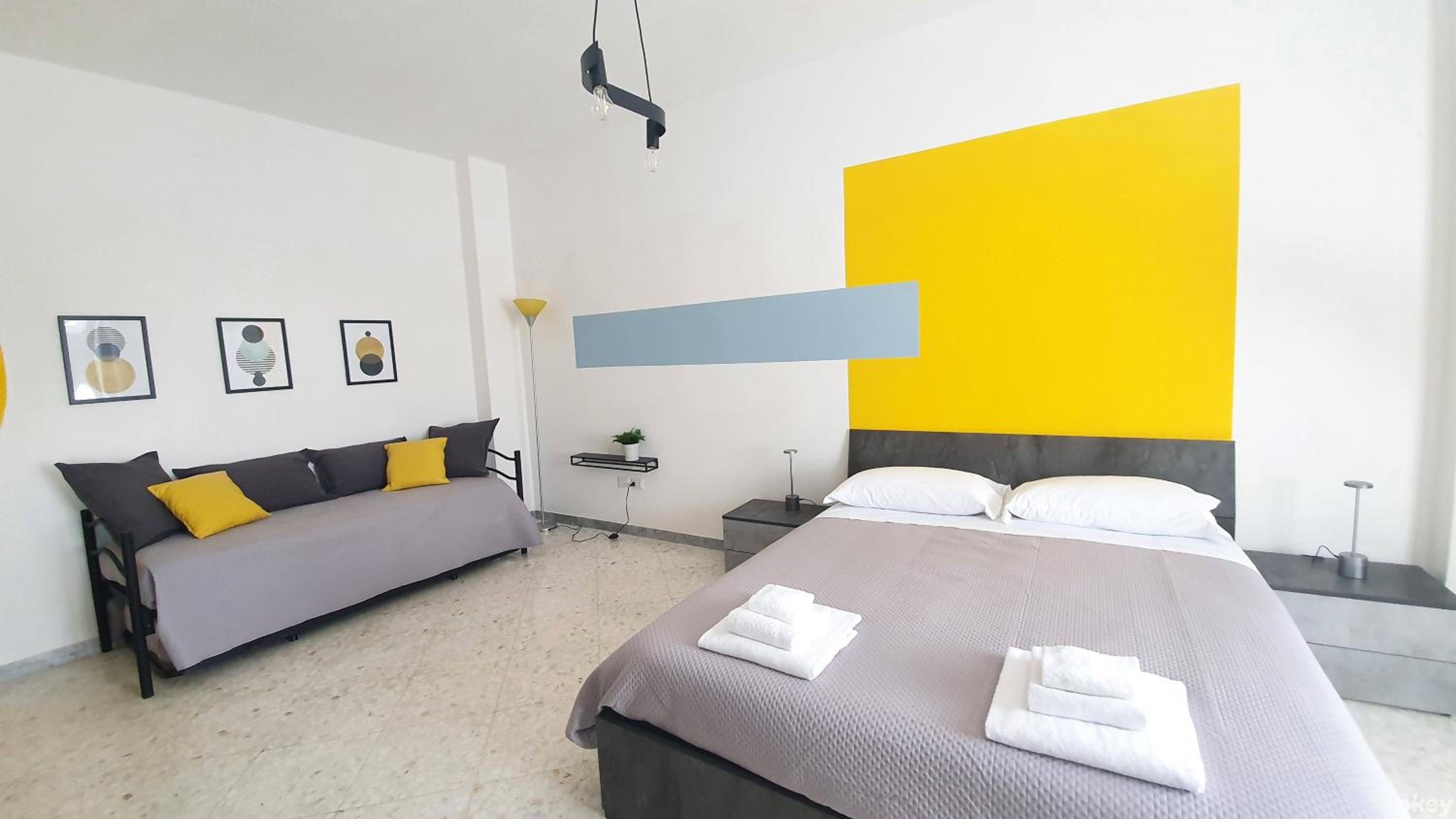 Quadruple Room with Private Bathroom