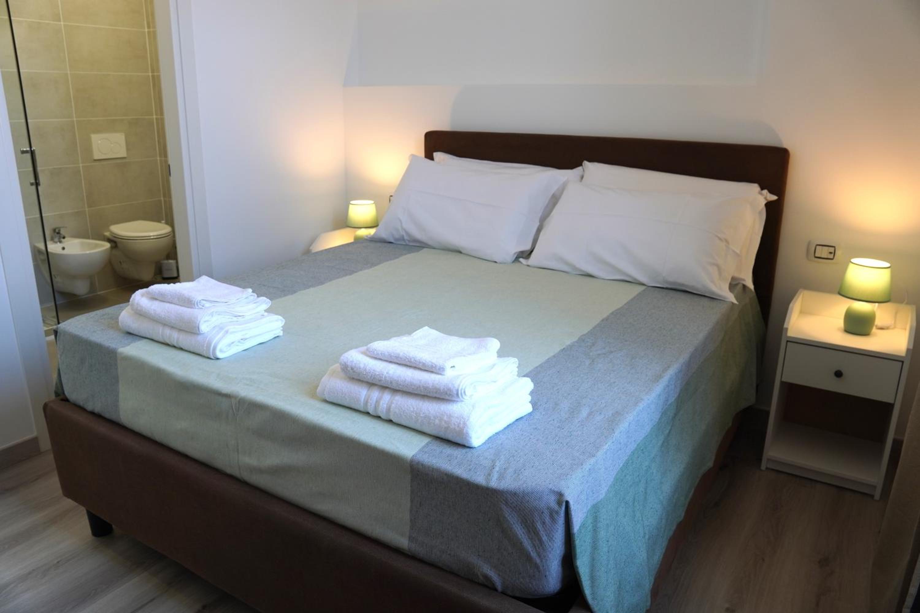 Double Room with Private Bathroom
