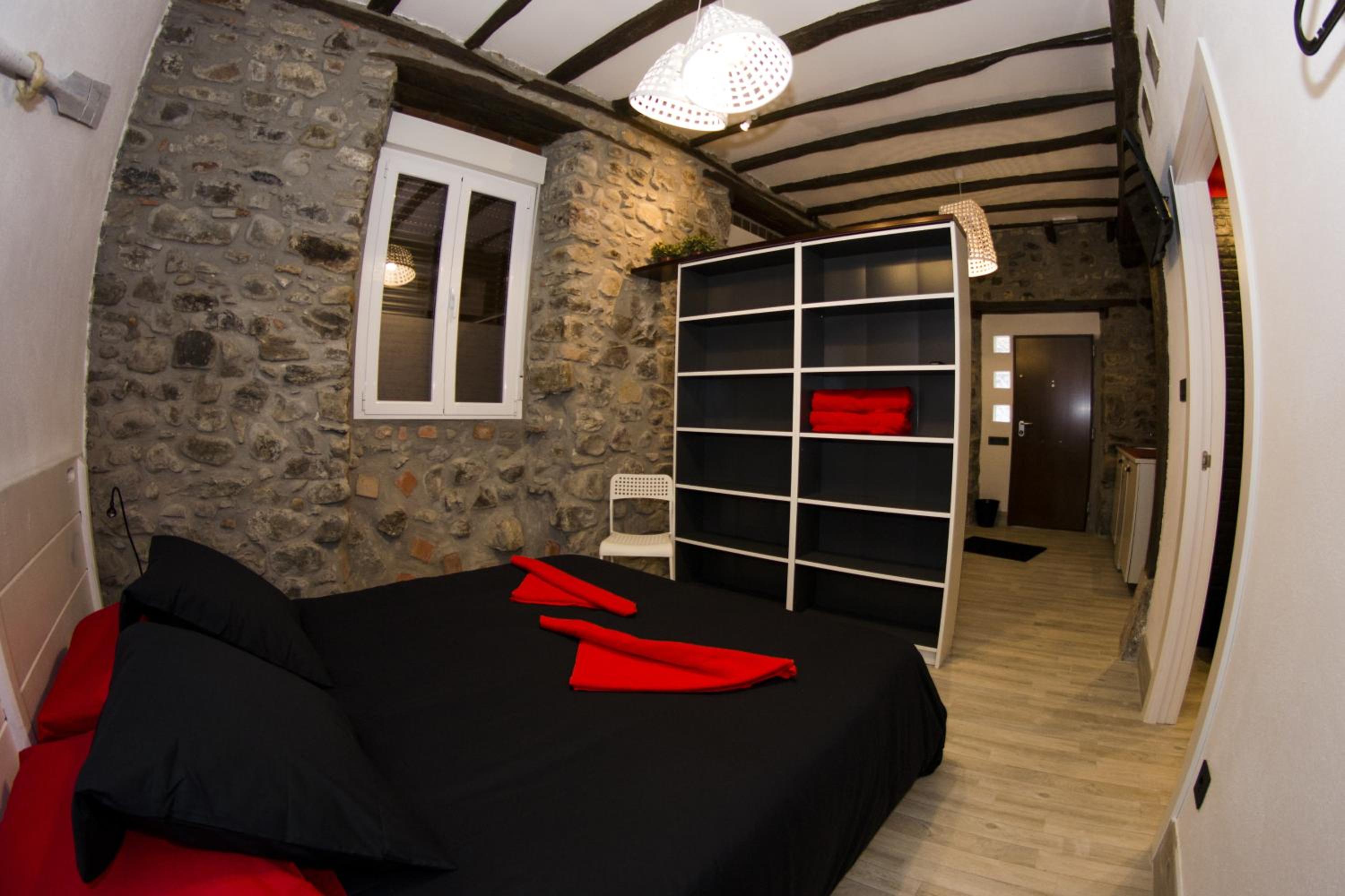Apartment - Photo 42