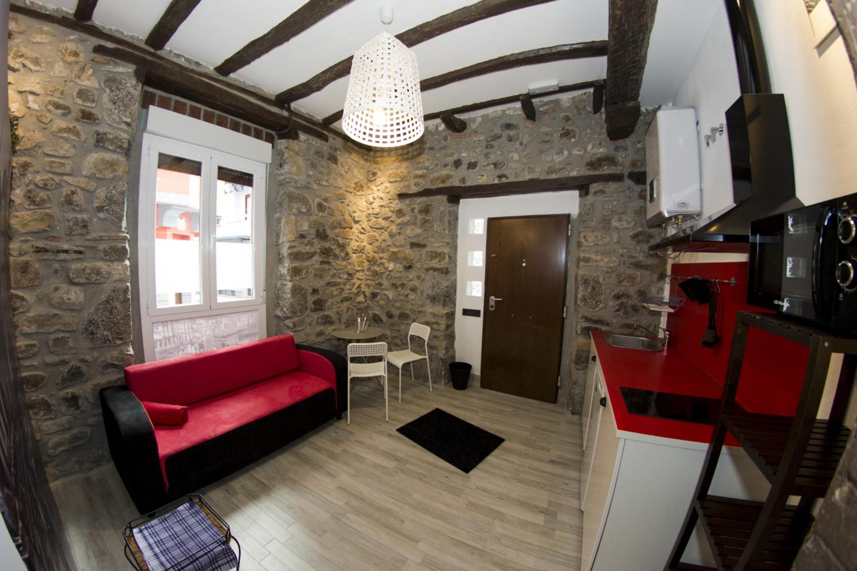 Apartment - Photo 34
