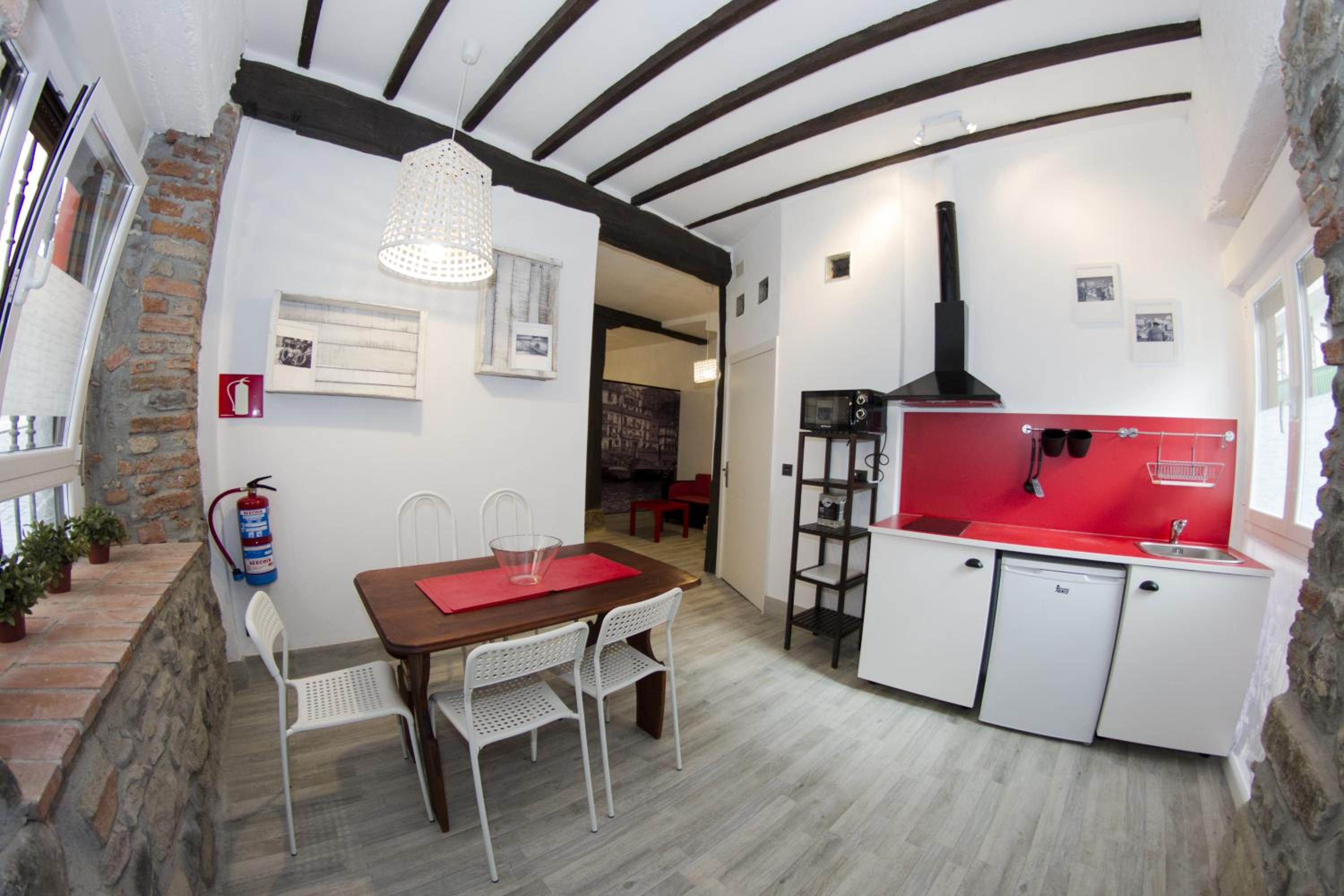 Apartment - Photo 21