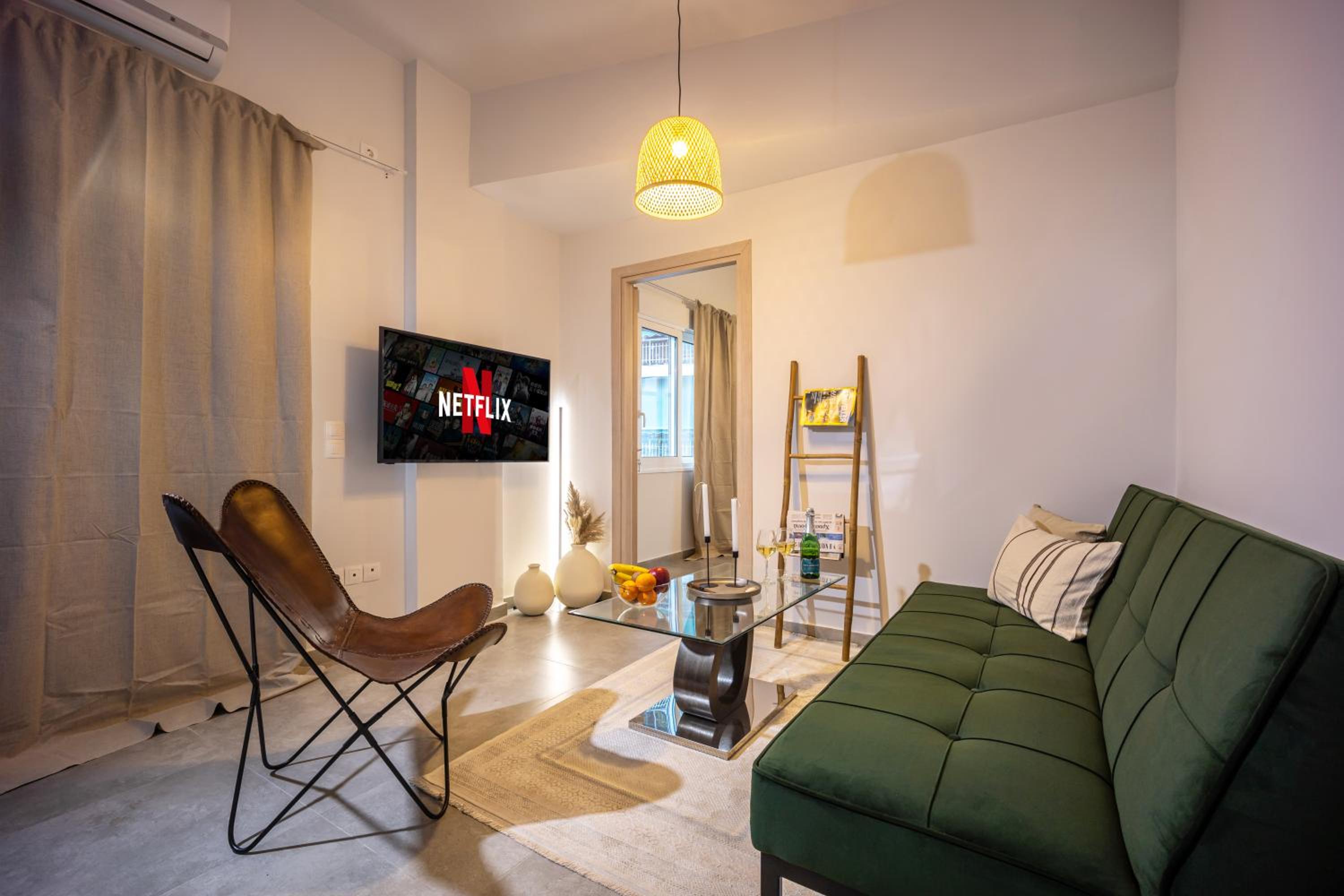 One-Bedroom Apartment