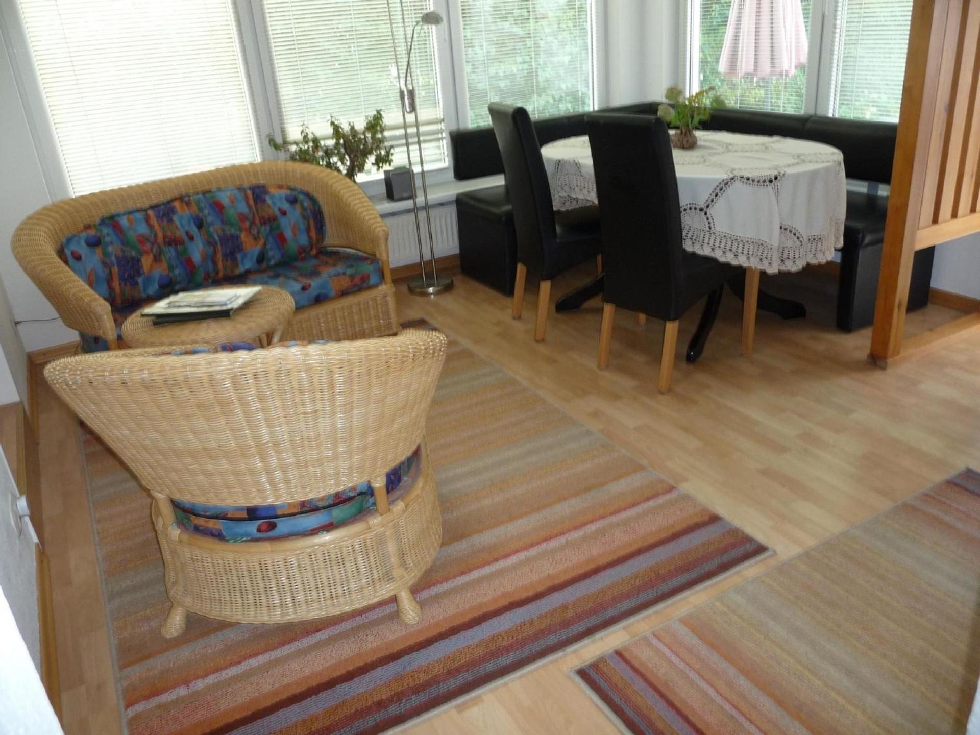 Apartment photo 2
