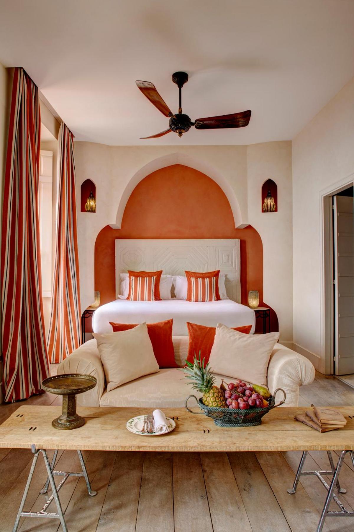Deluxe Junior Suite with Sea View - Photo 2