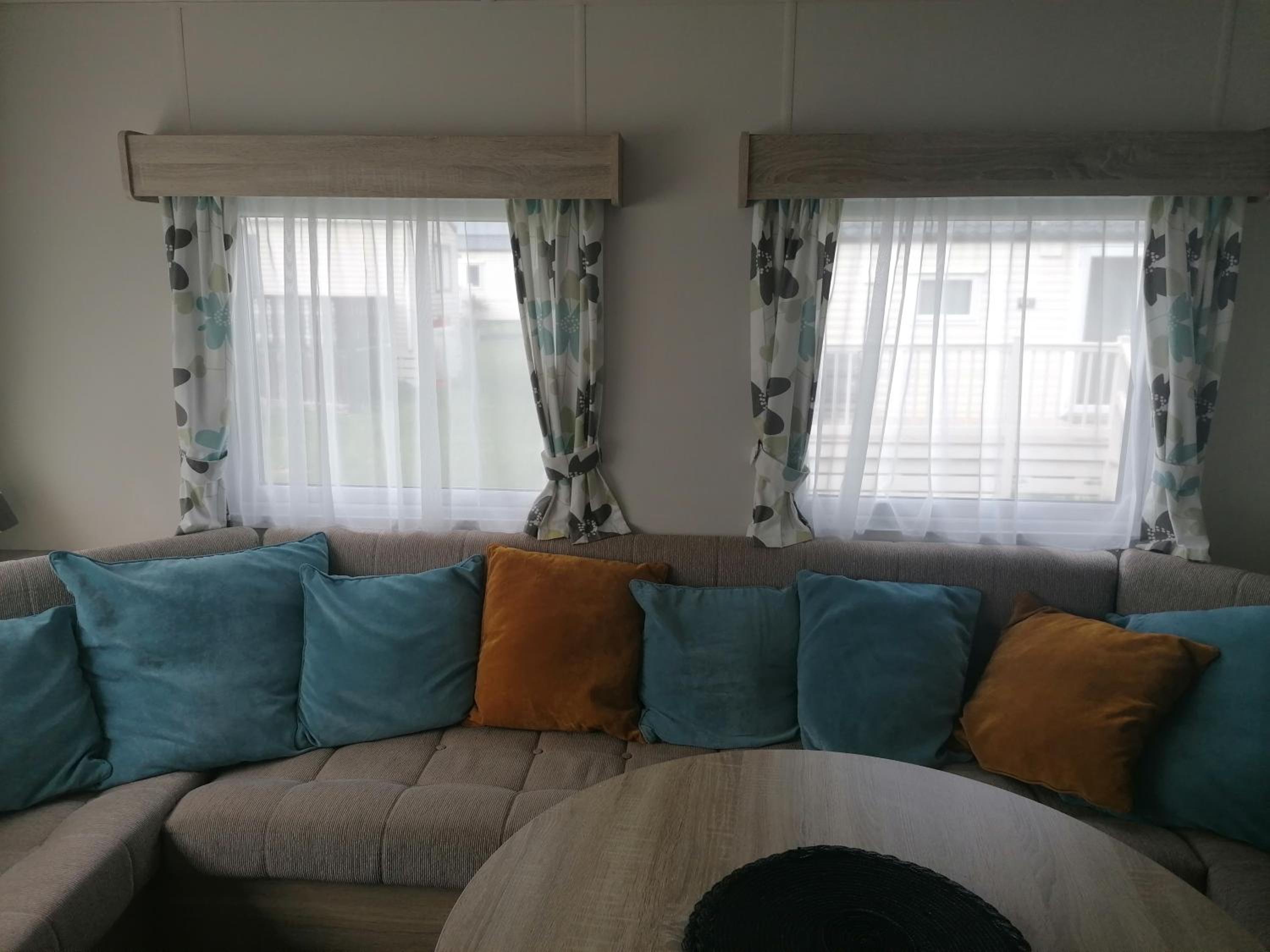 Caravan photo 2