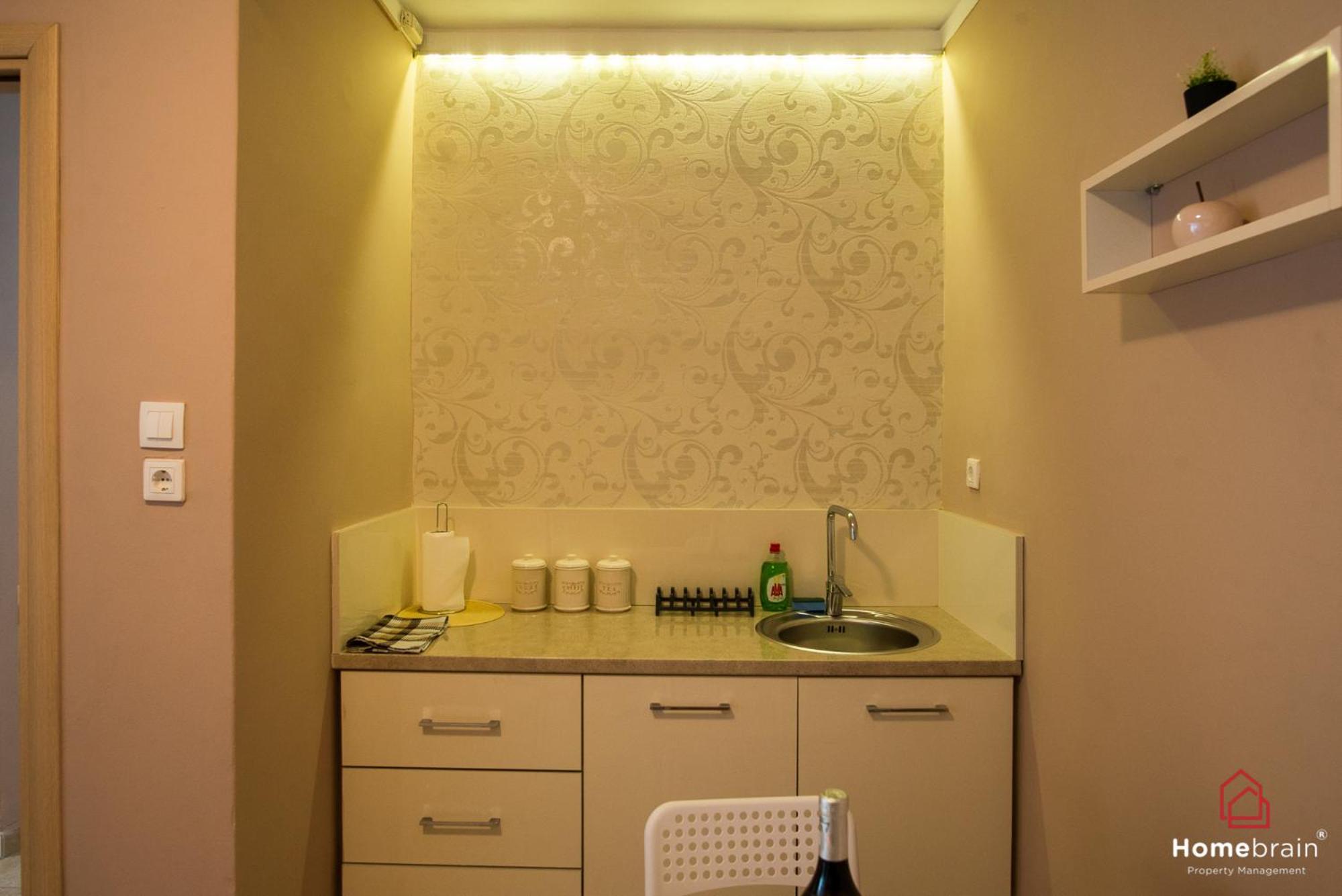 One-Bedroom Apartment