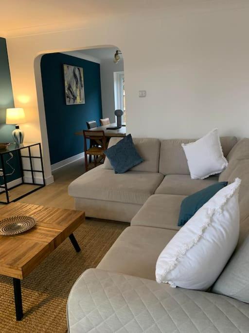 One-Bedroom House photo 1