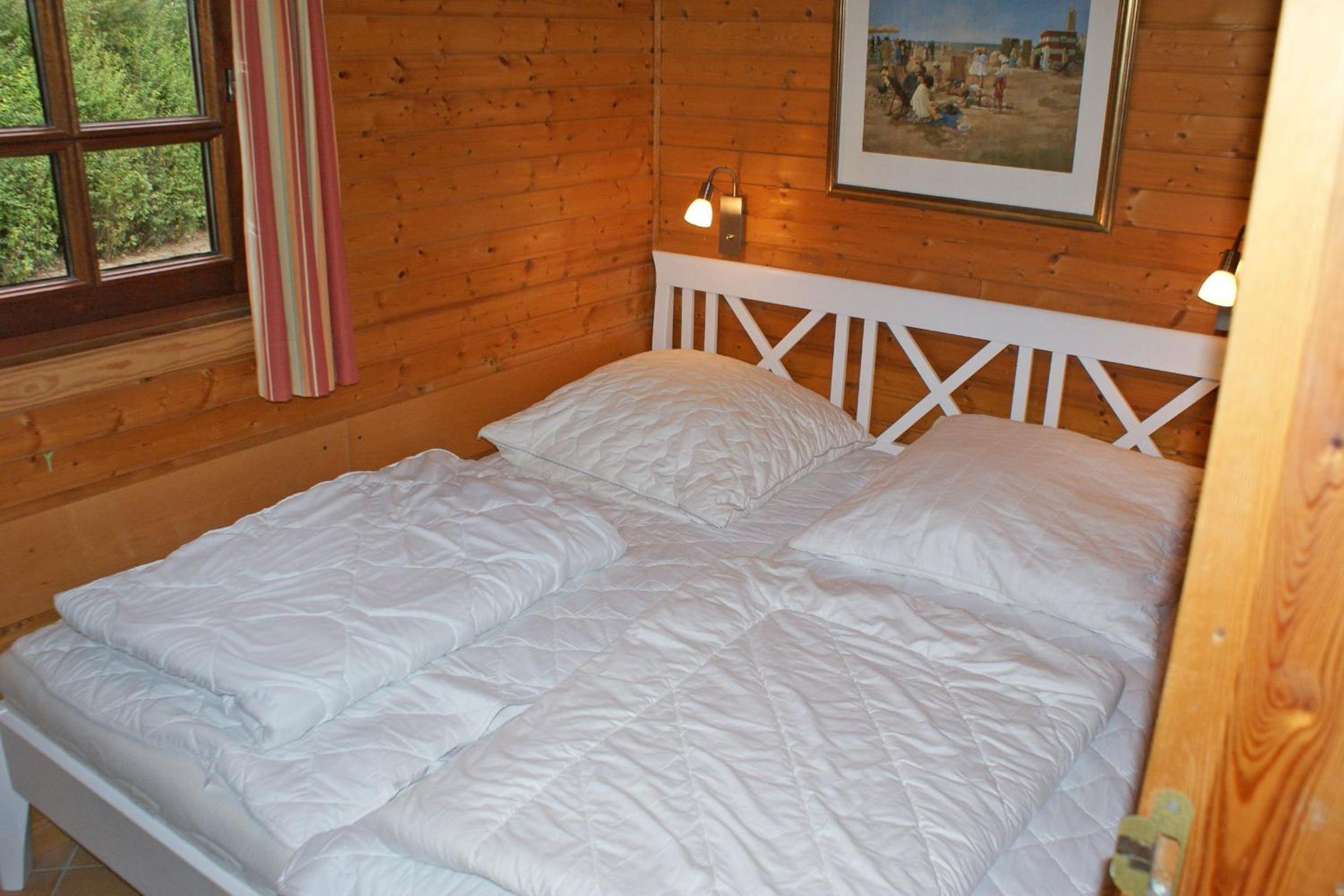 Two-Bedroom House photo 2