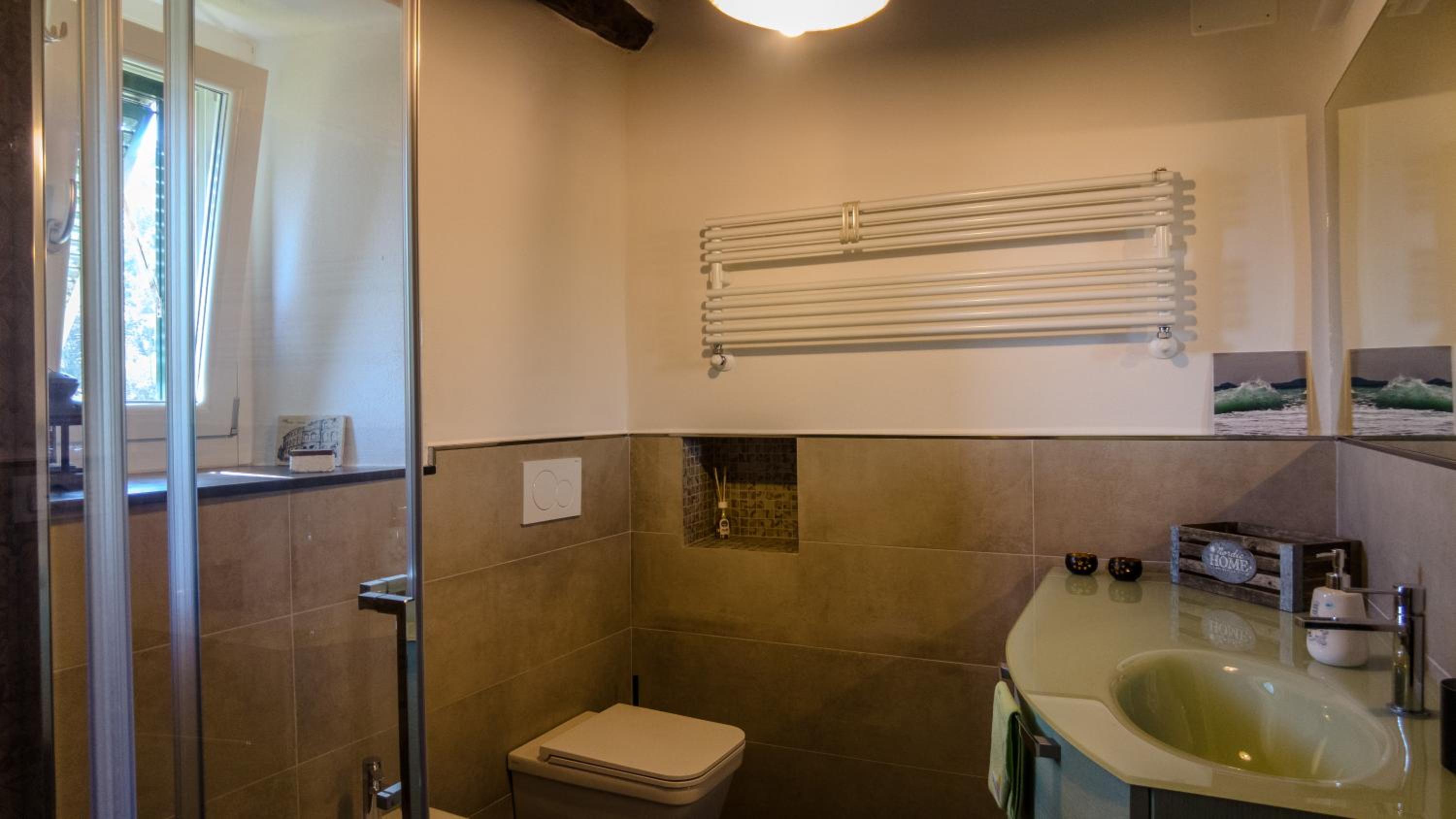 Two-Bedroom Deluxe Apartment with Balcony photo 2