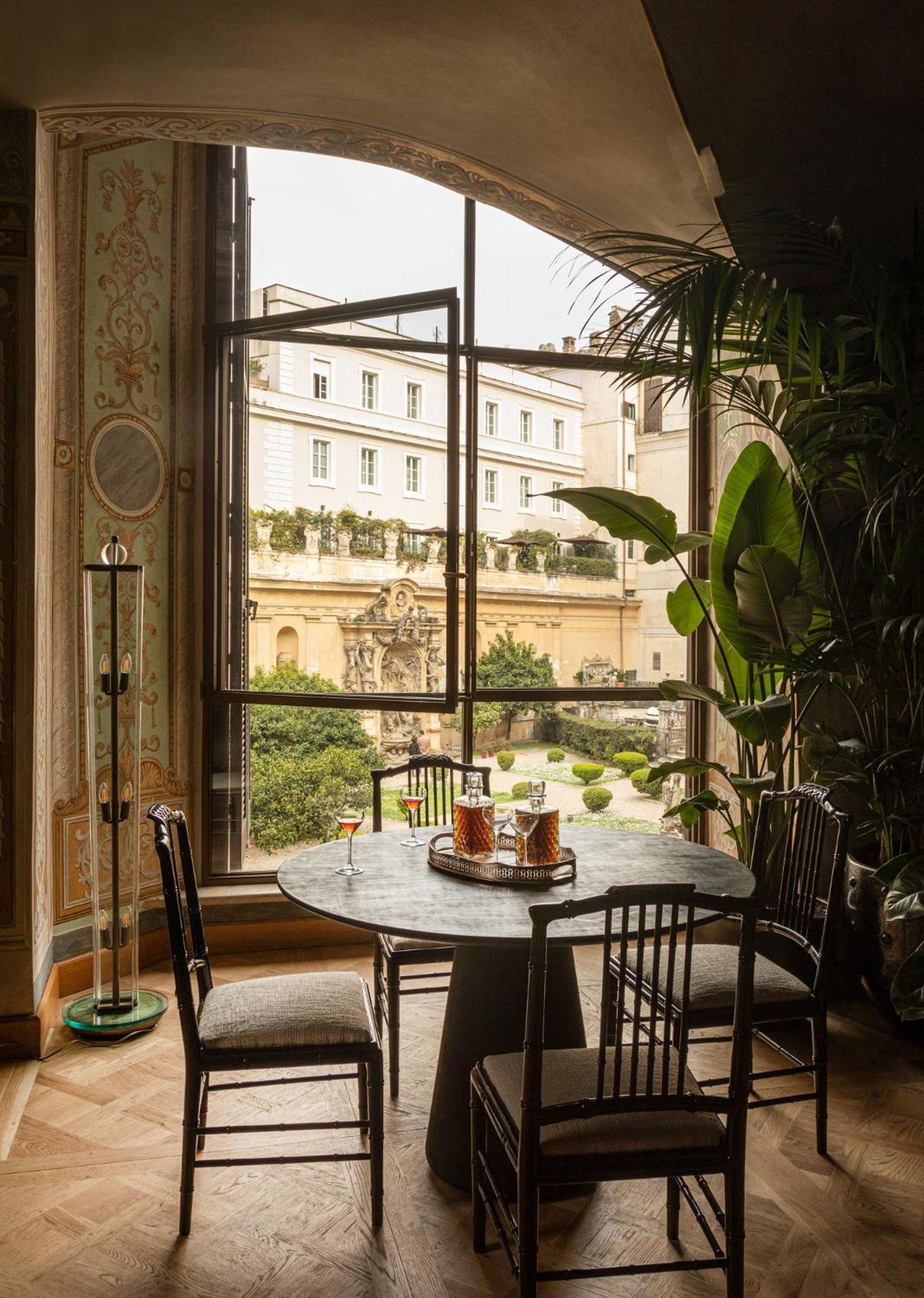 Suite with Garden View photo 3