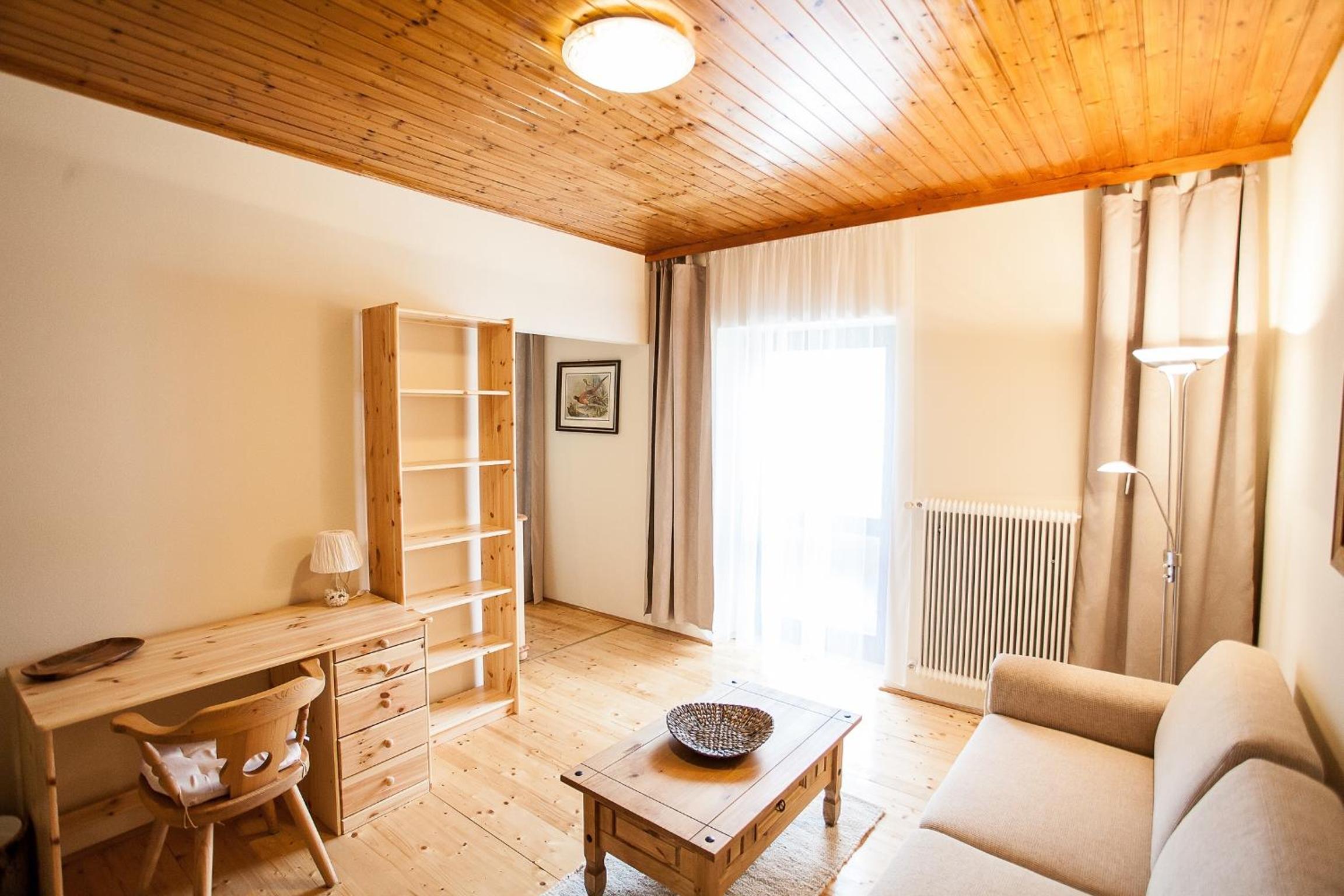 One-Bedroom Apartment (4 Adults) - Photo 1