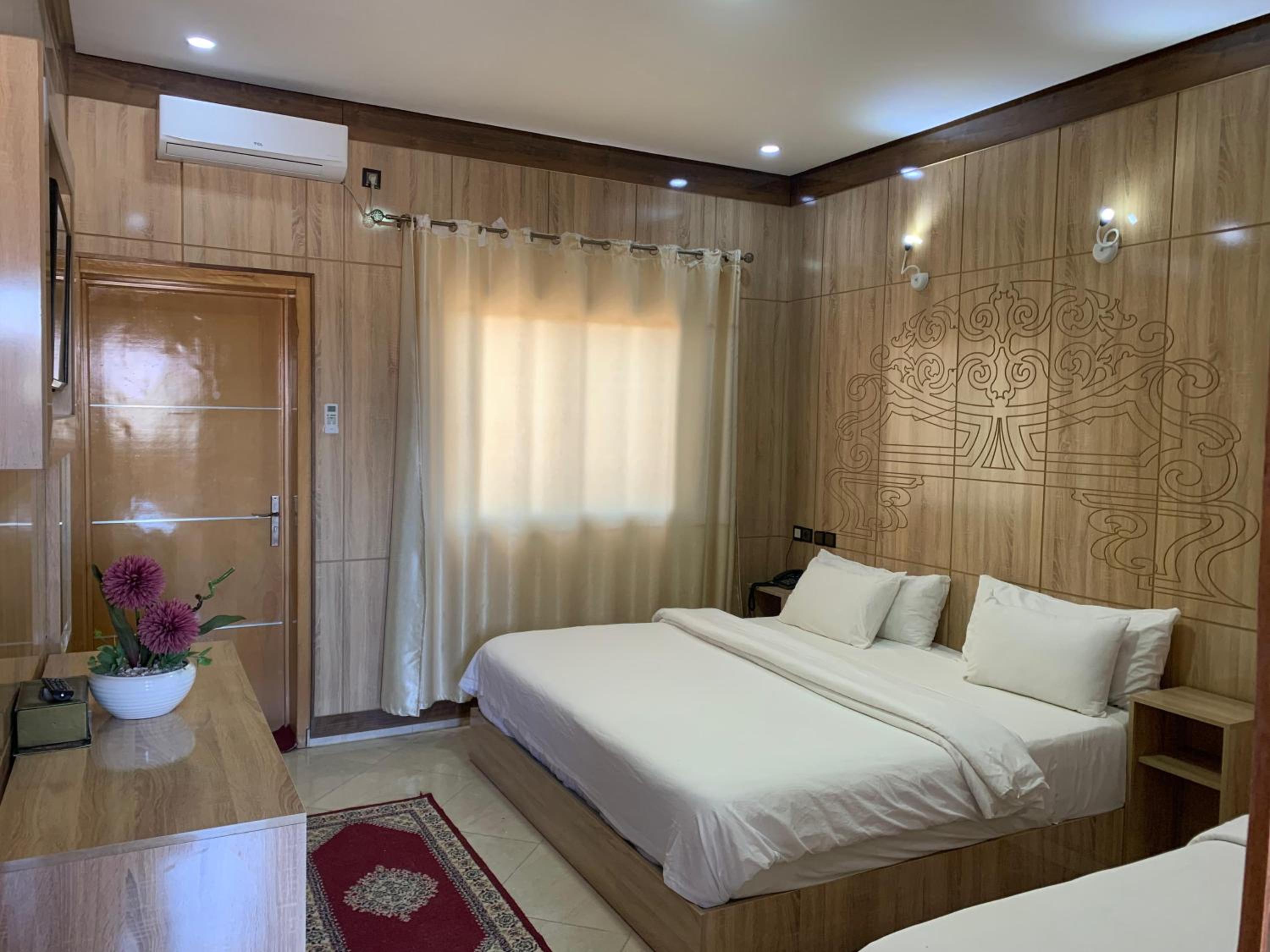 Deluxe Single Room photo 3