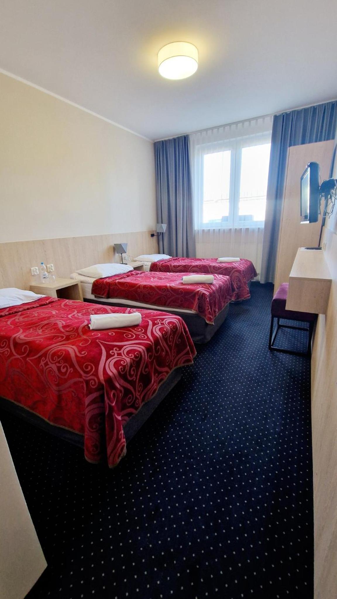 Triple Room - Photo 1