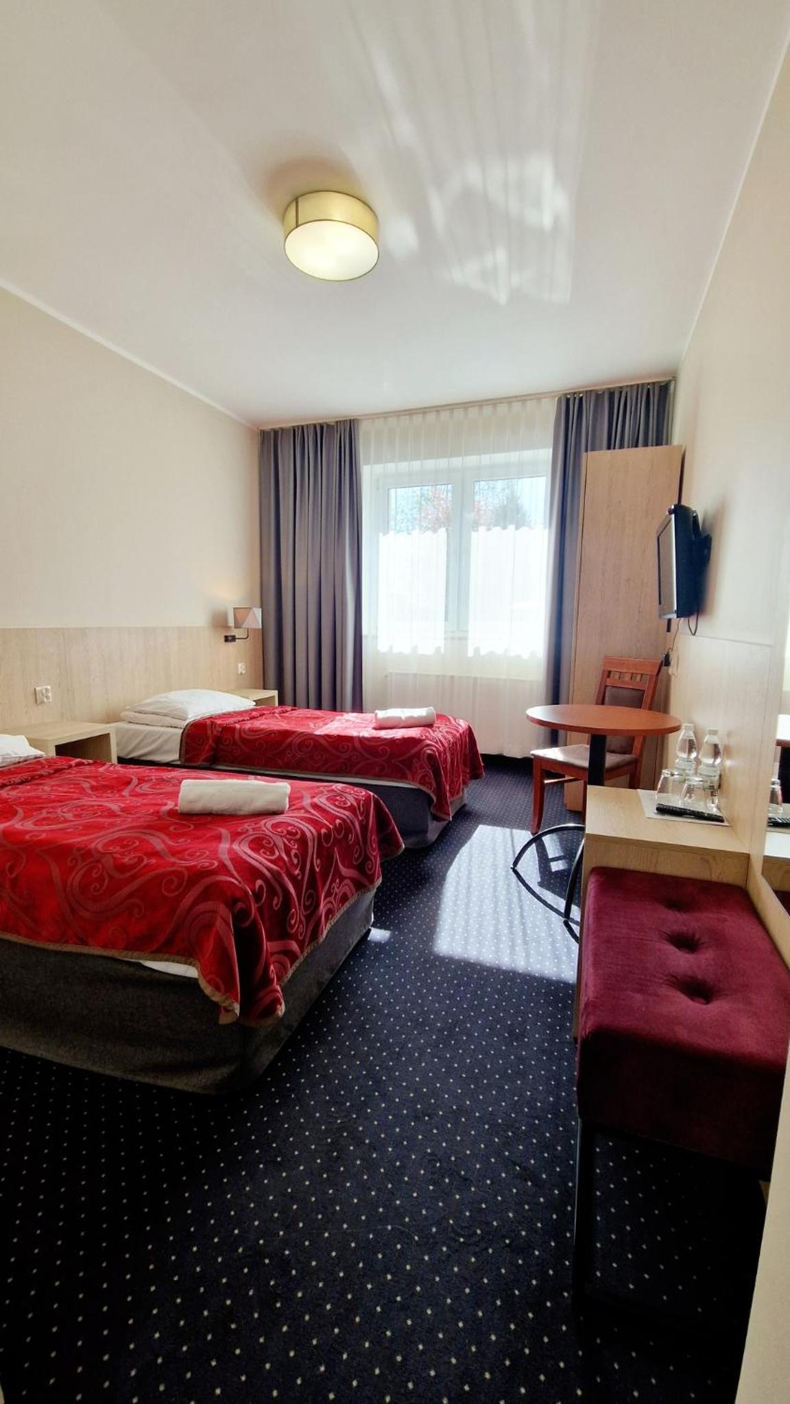Superior Twin Room - Photo 1