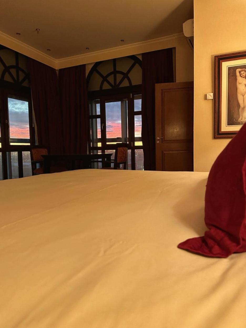 Presidential Suite
