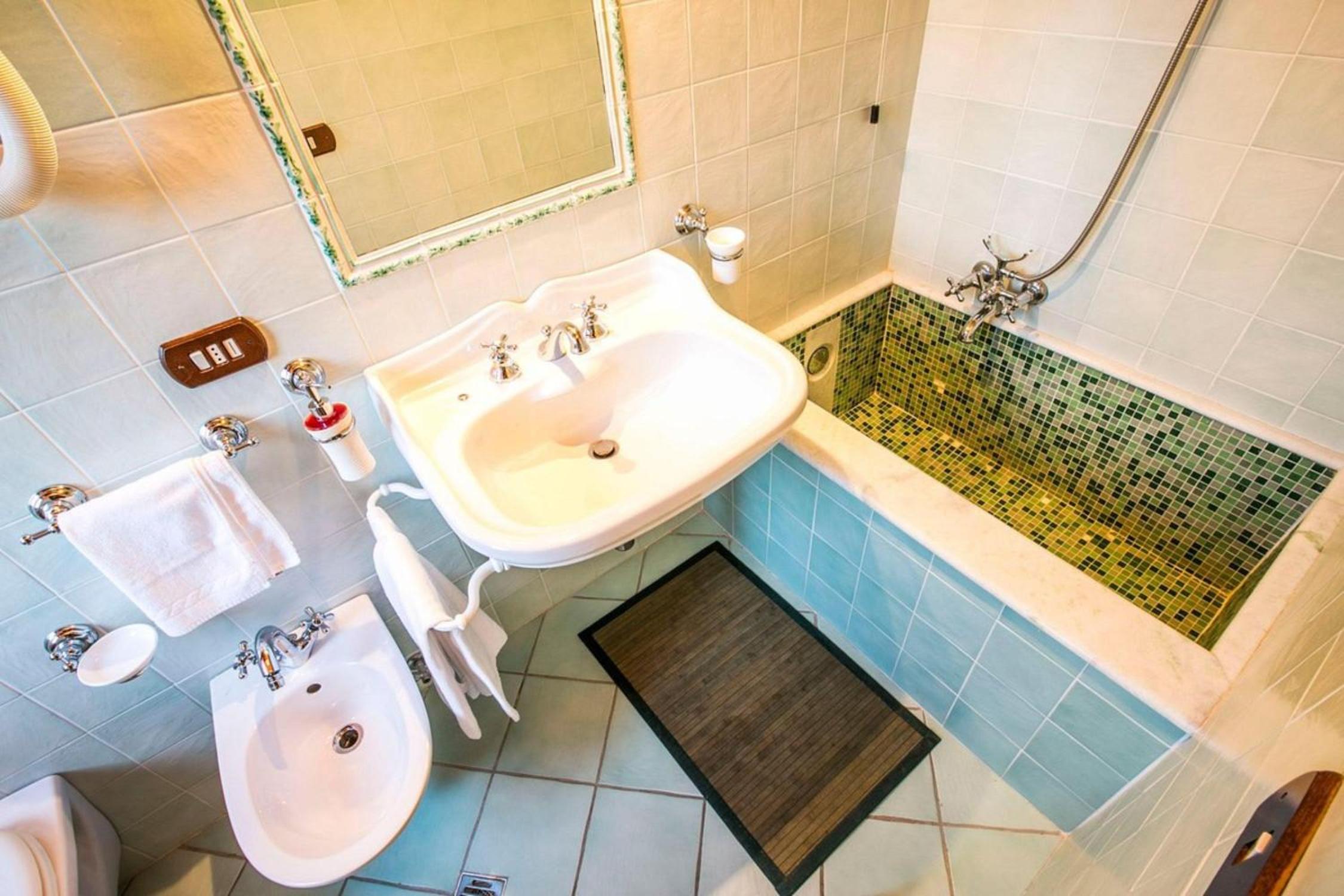 Triple Room - Photo 3