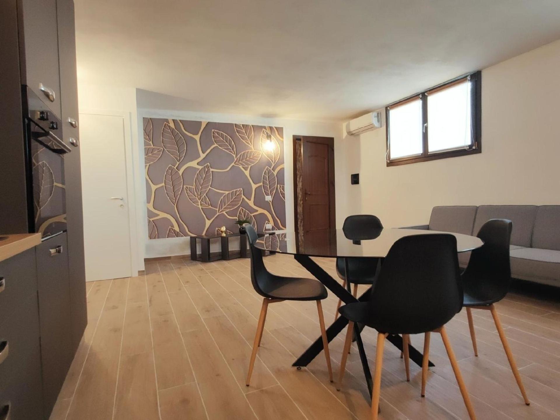 Apartment photo 3