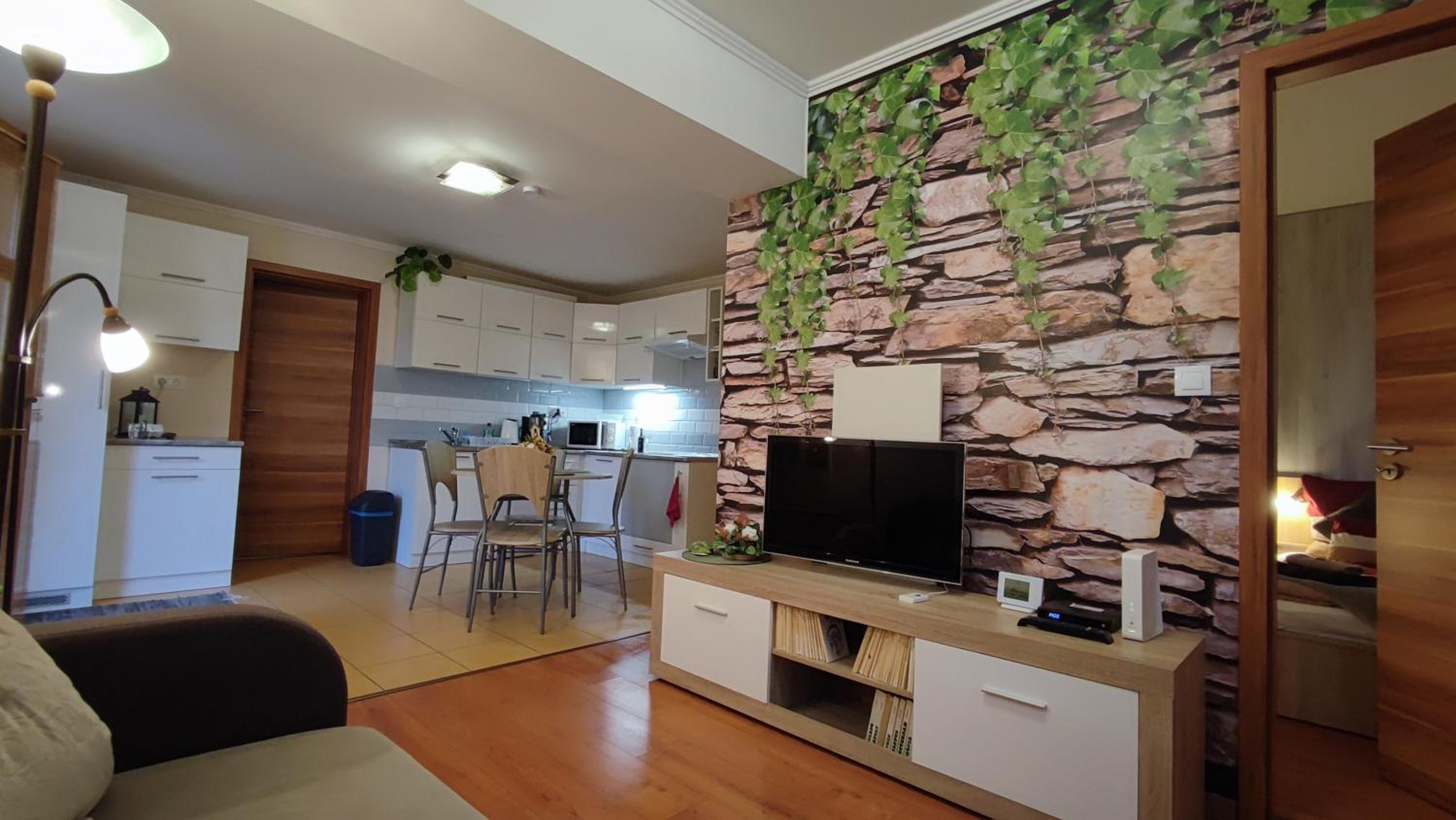 Apartment photo 1