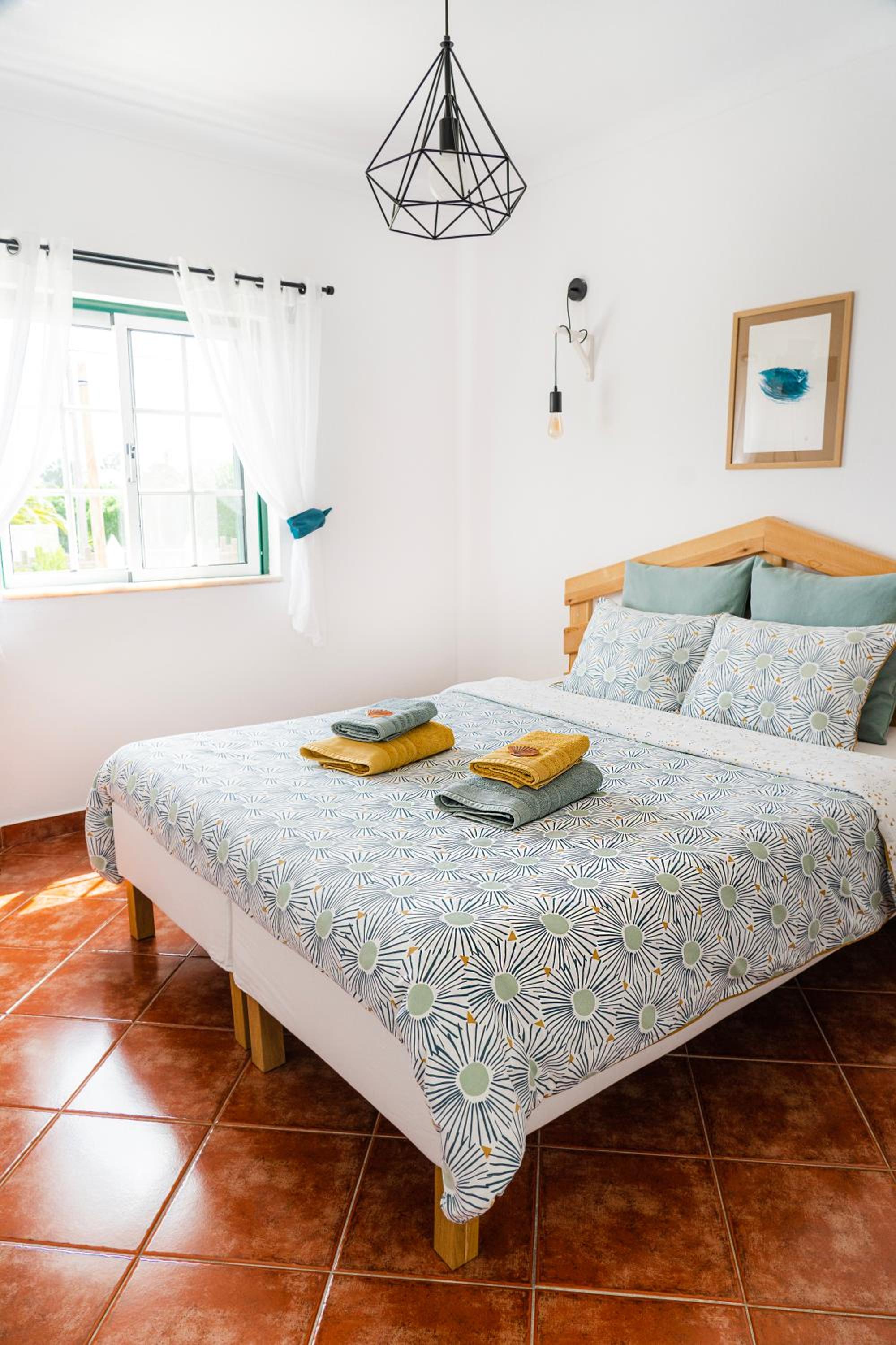 Double Room with Shared Bathroom photo 2
