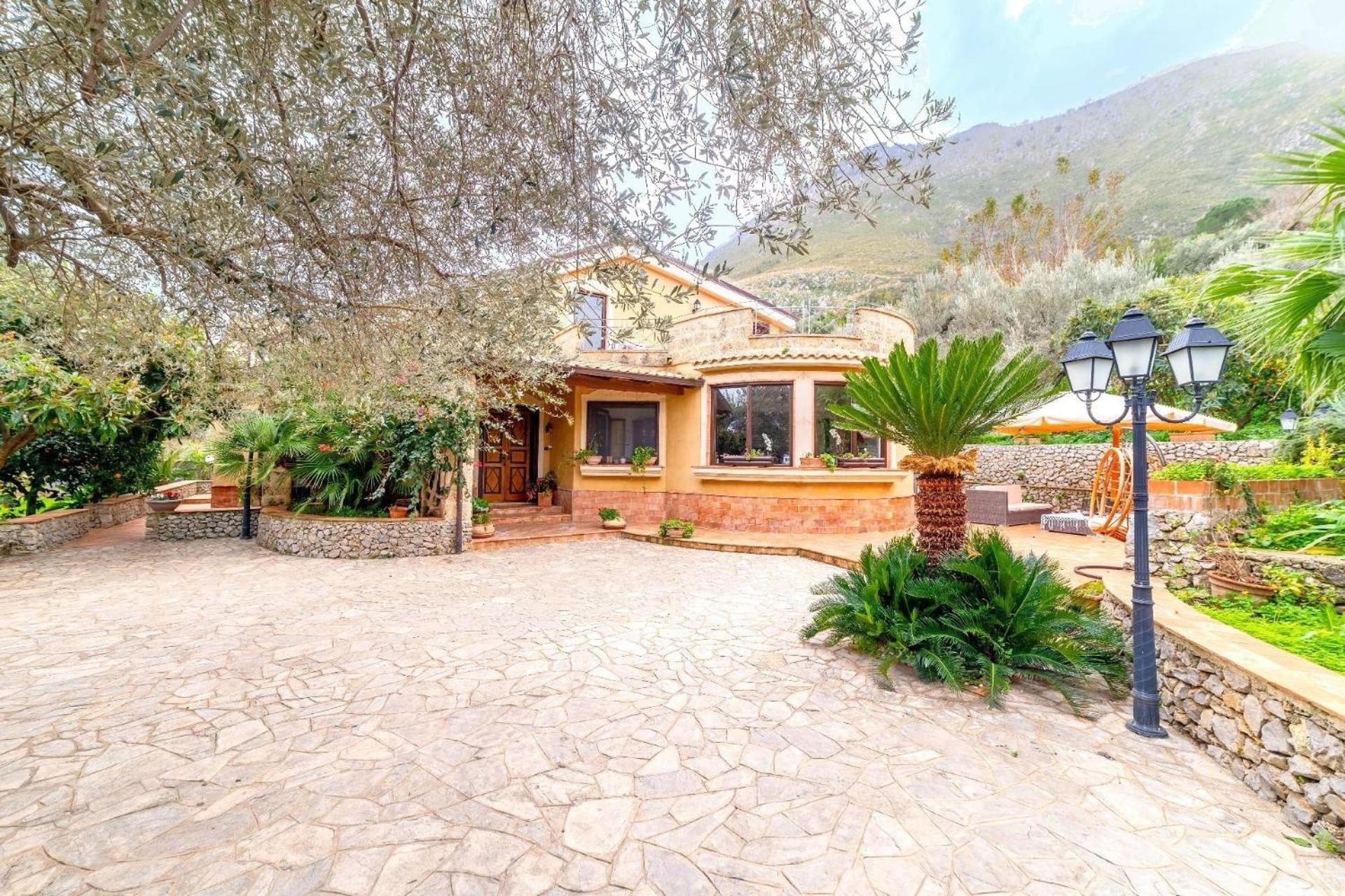Holiday Home photo 2