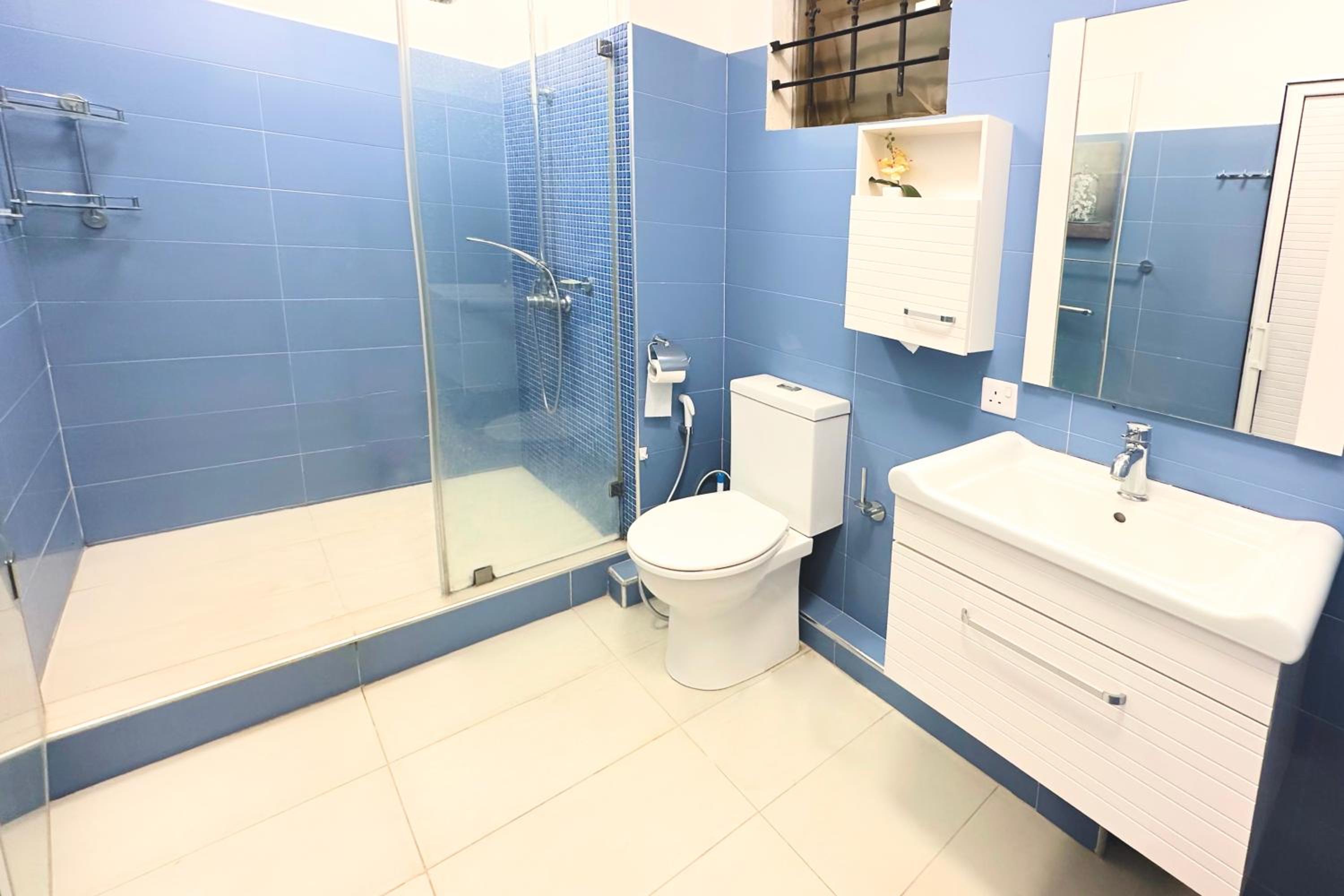 Three-Bedroom House photo 2