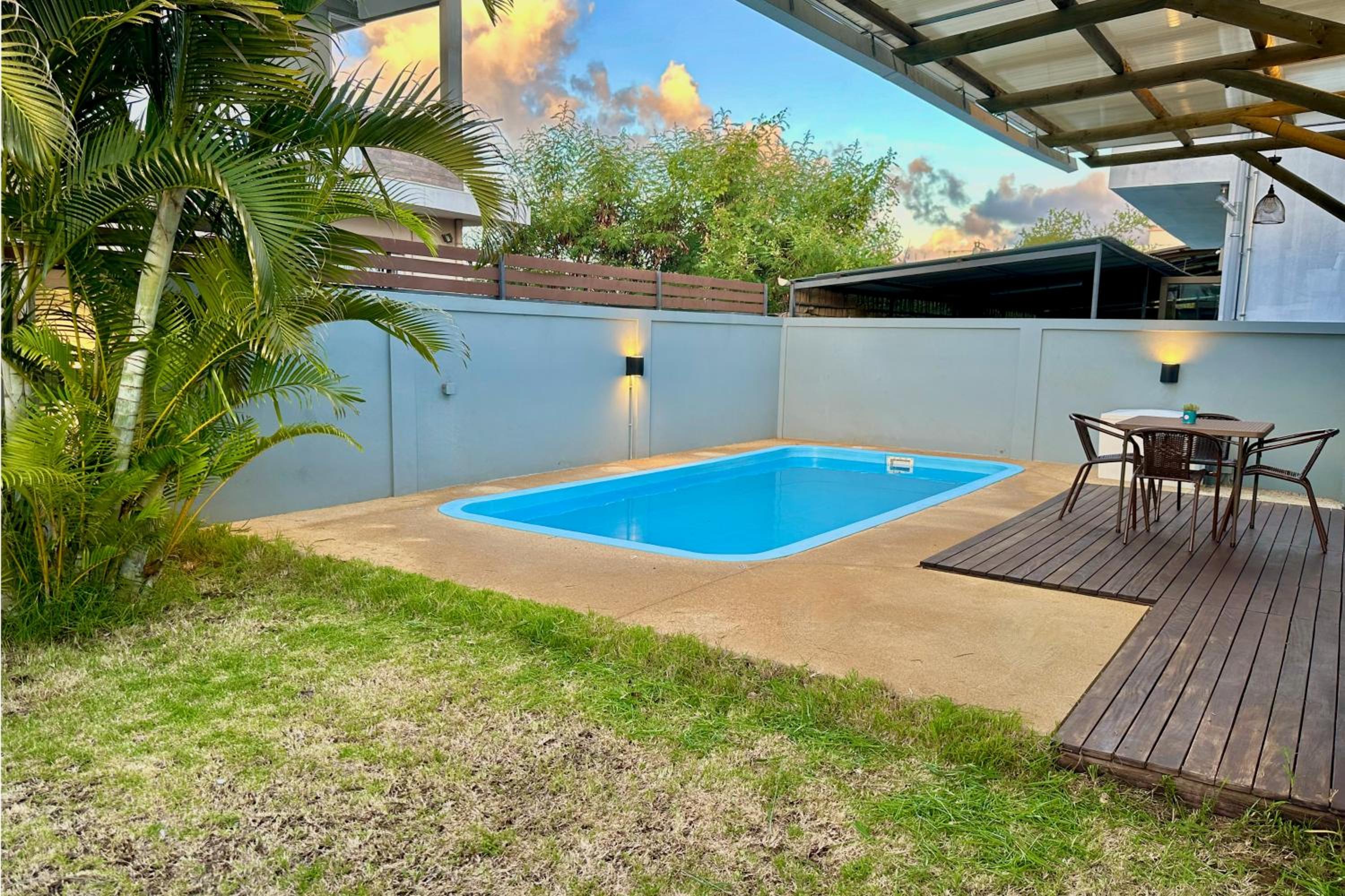 Three-Bedroom House photo 1