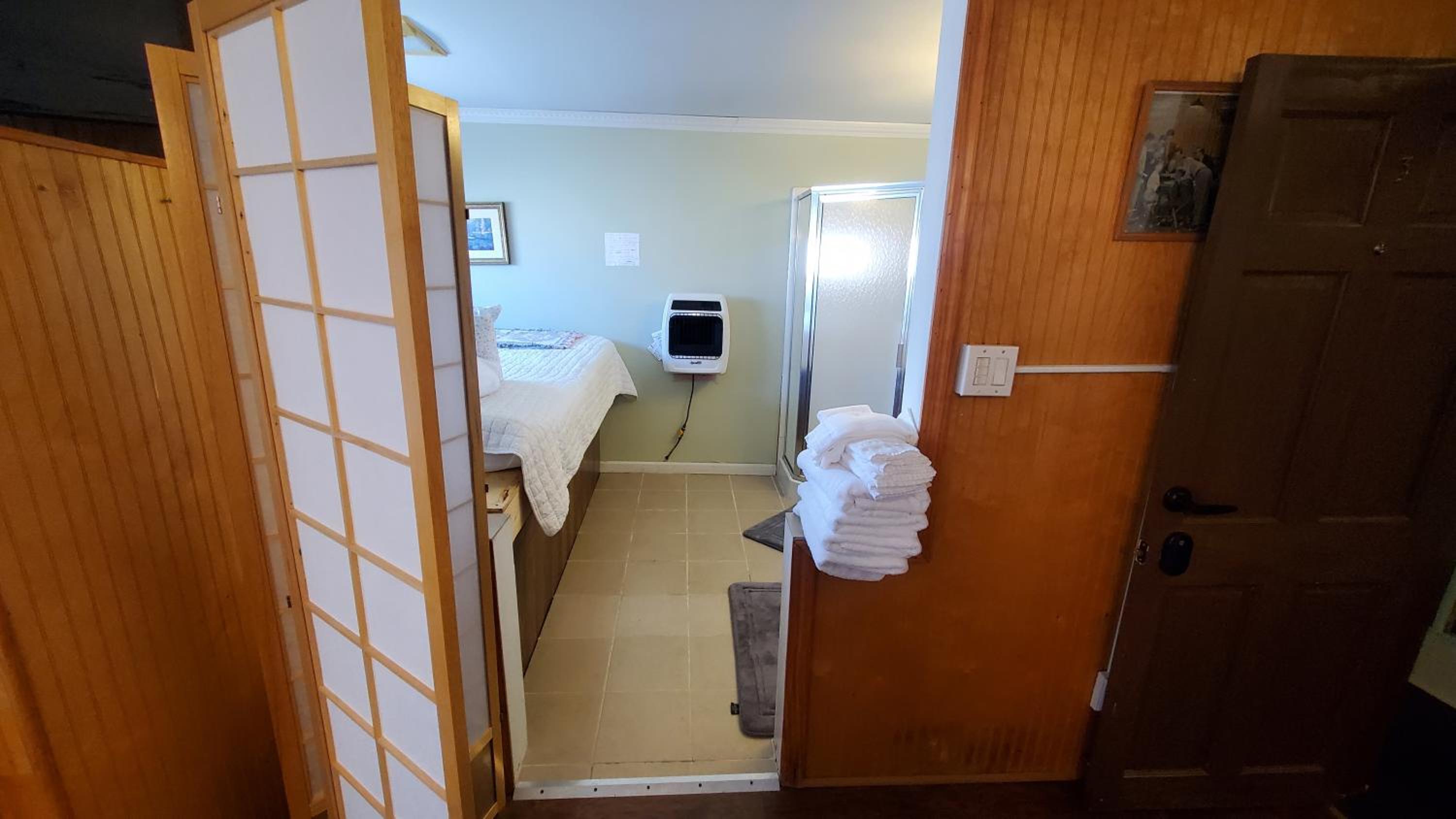 Standard Double Room with Fan photo 2