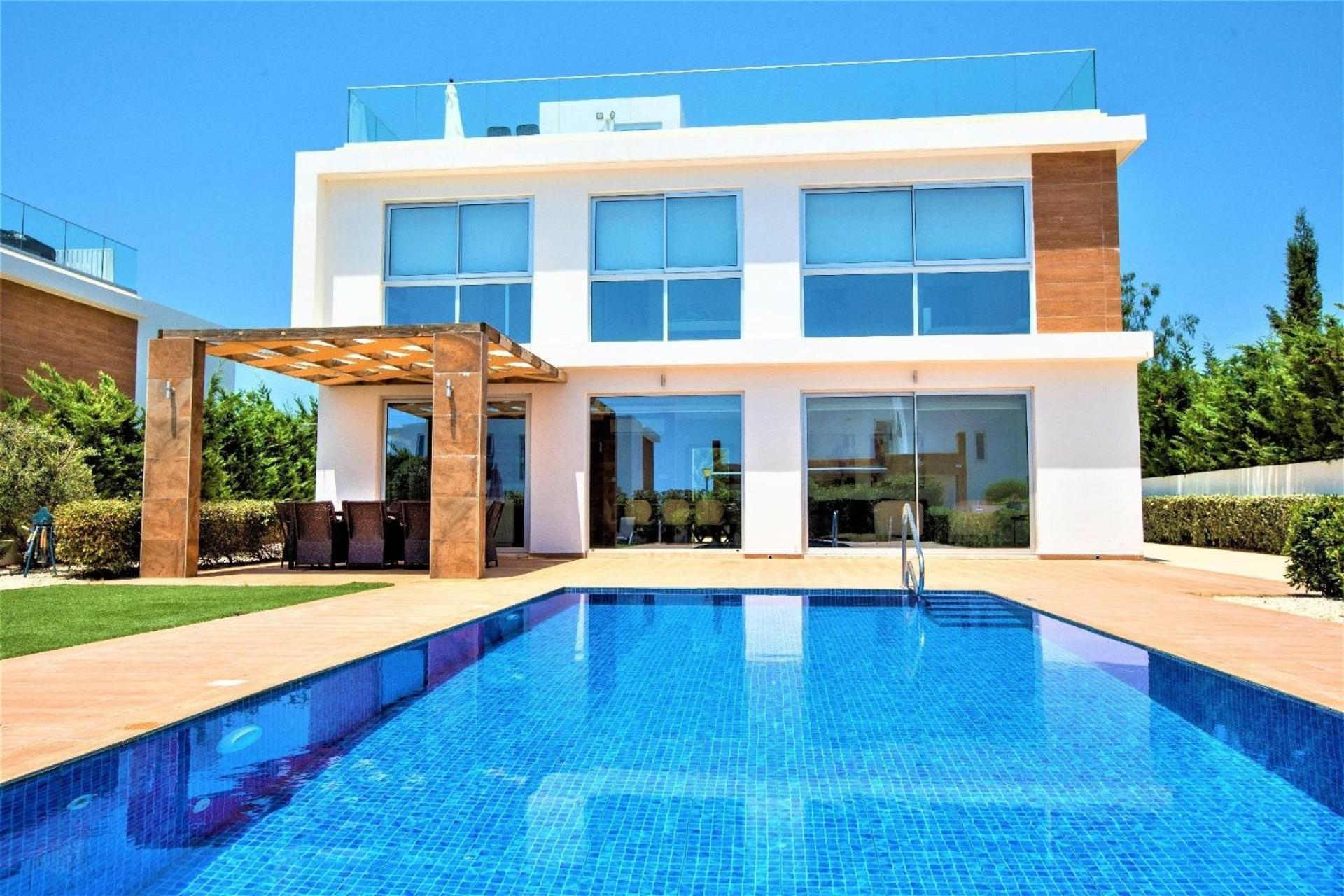 Four-Bedroom Vacation Home photo 3
