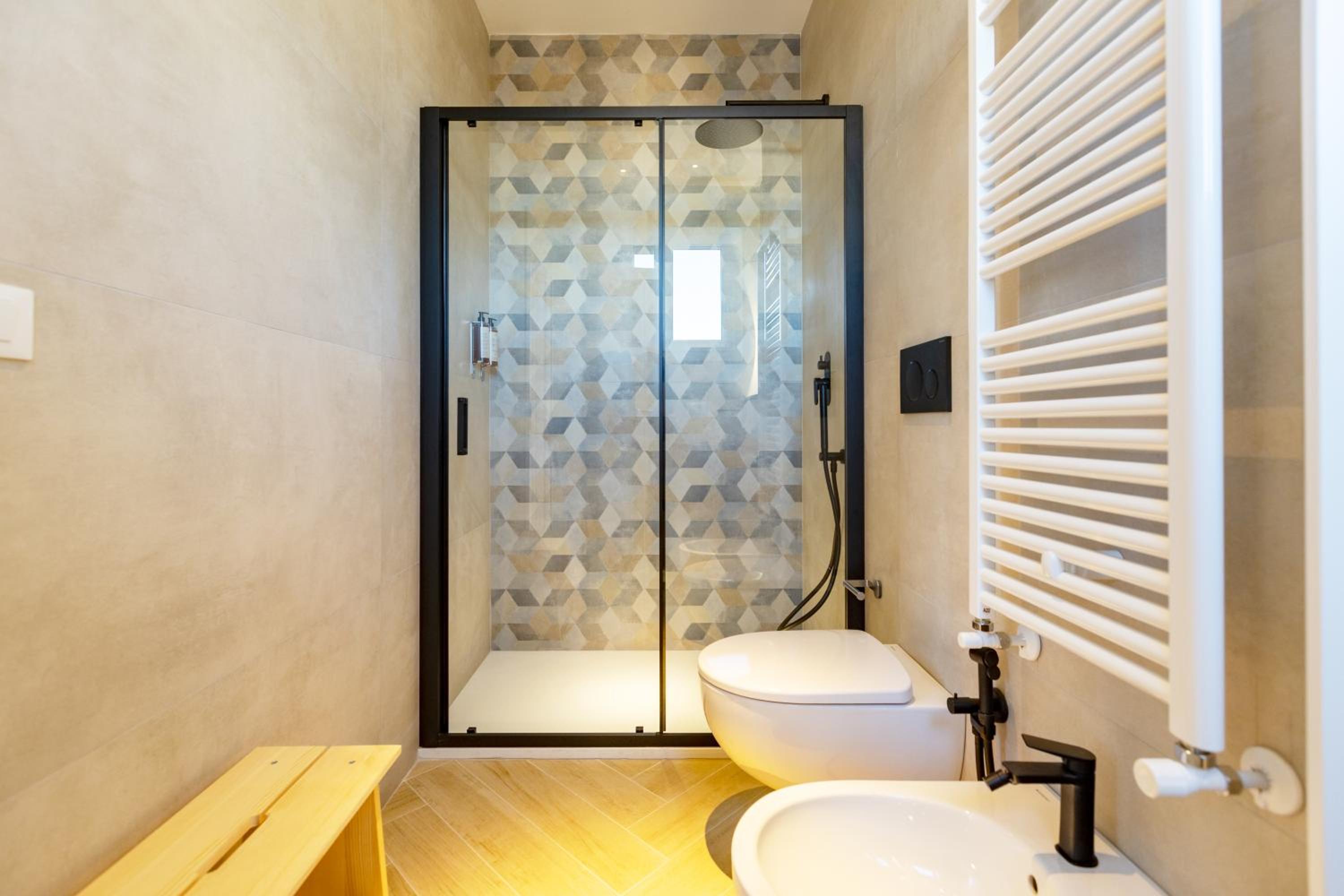 Double Room with Private Bathroom photo 2