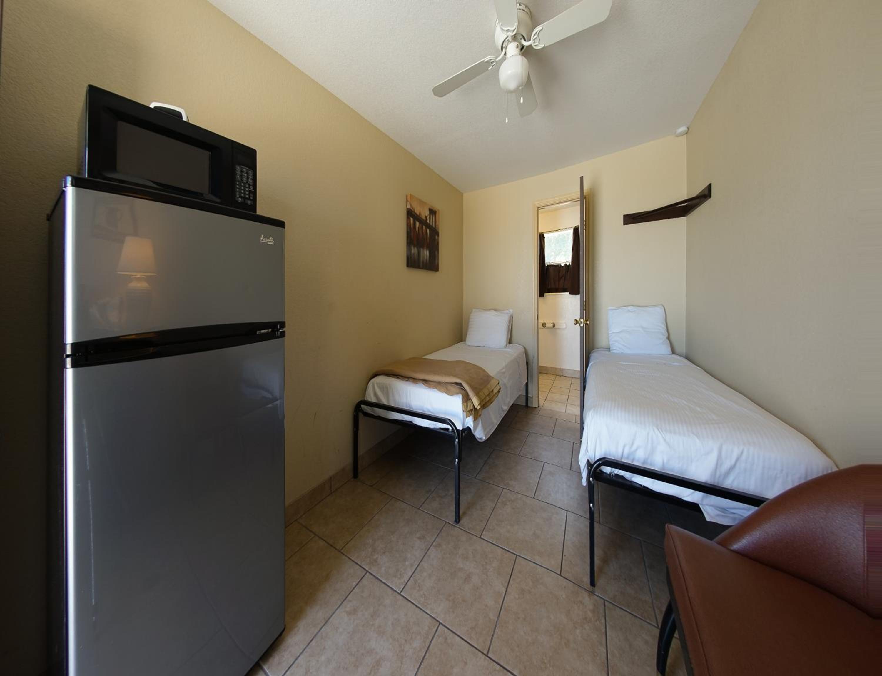 Budget Double Room photo 1