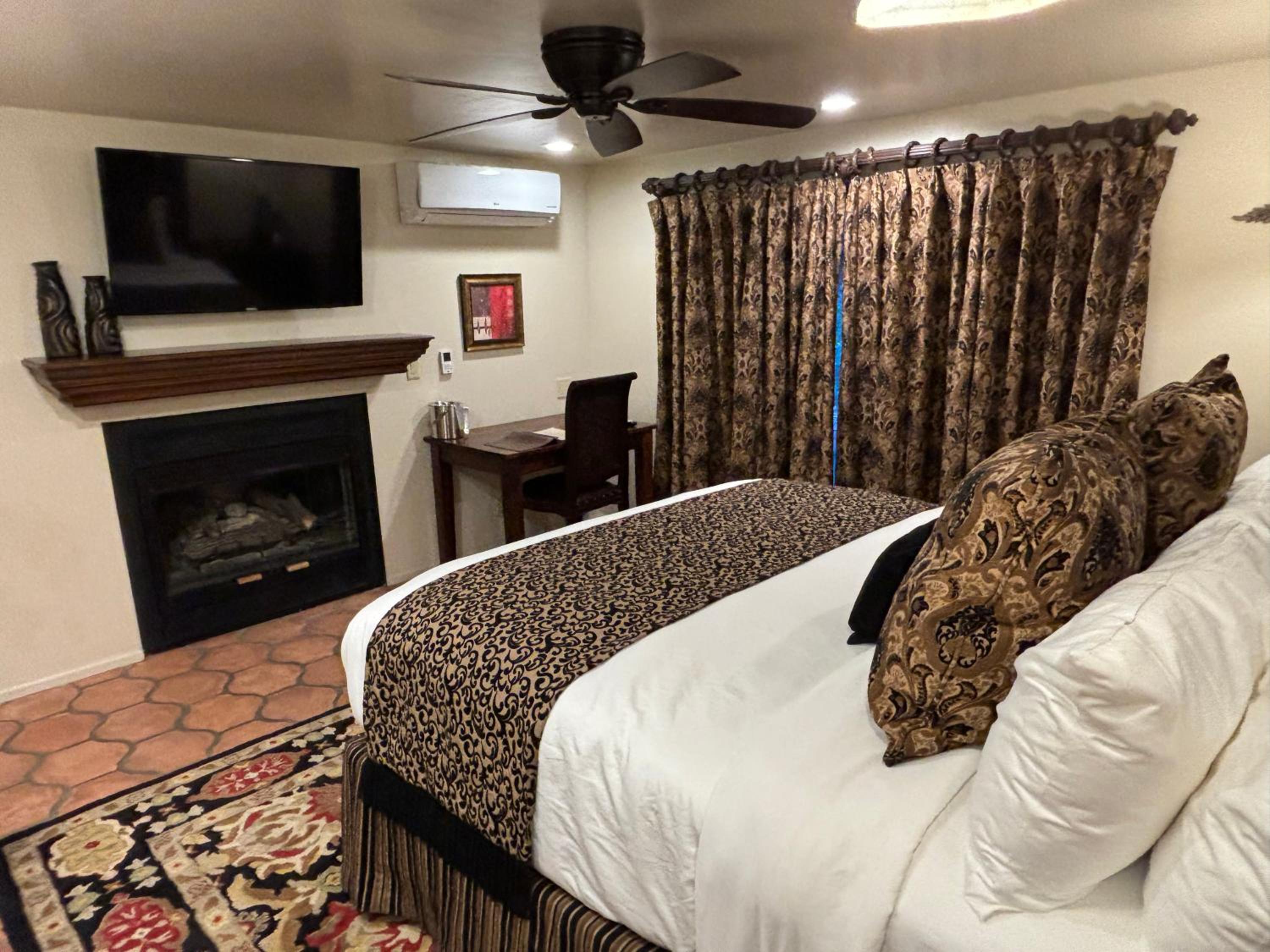 Serena Vista - King Room with Spa Bath - Photo 8