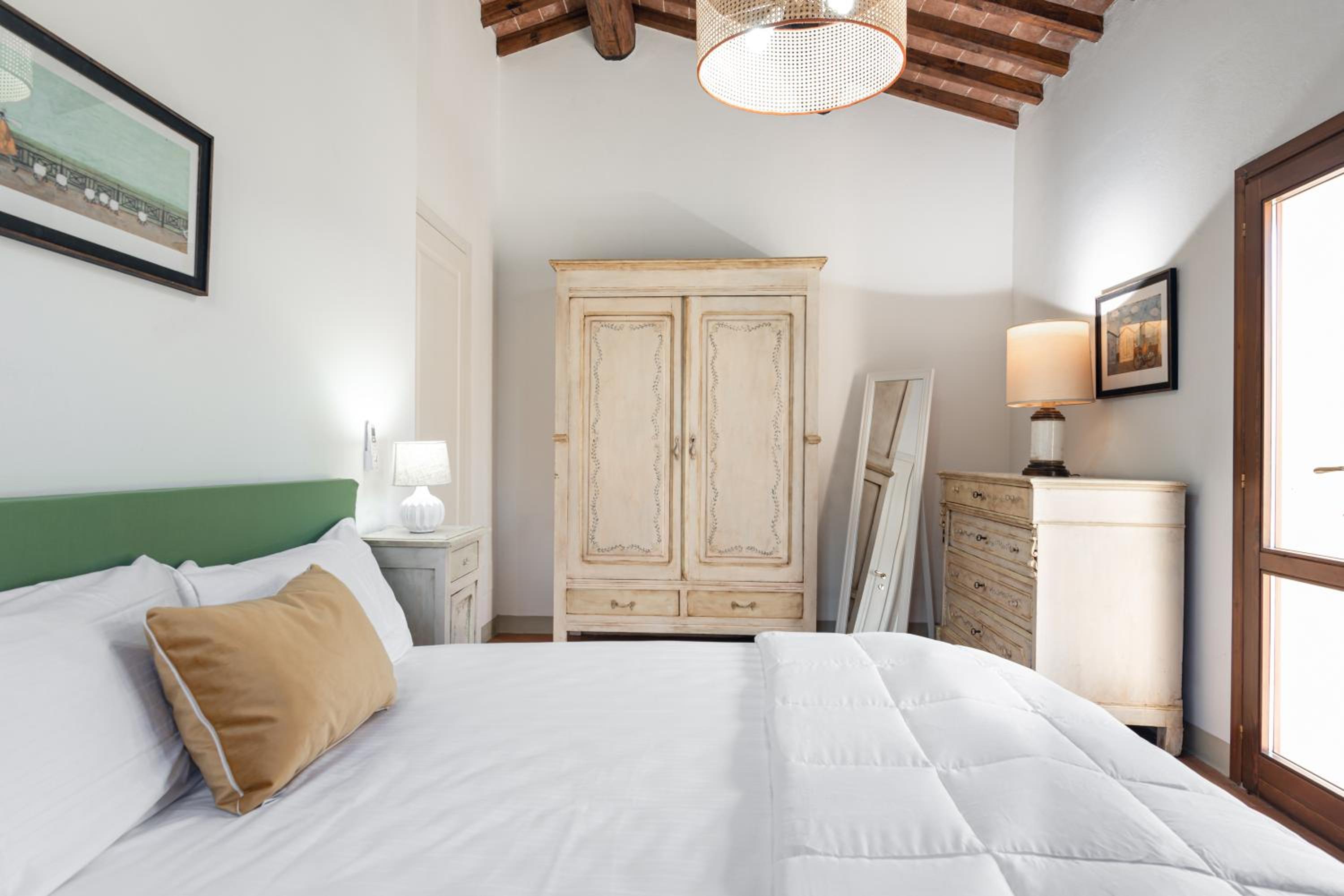 Villa photo 2