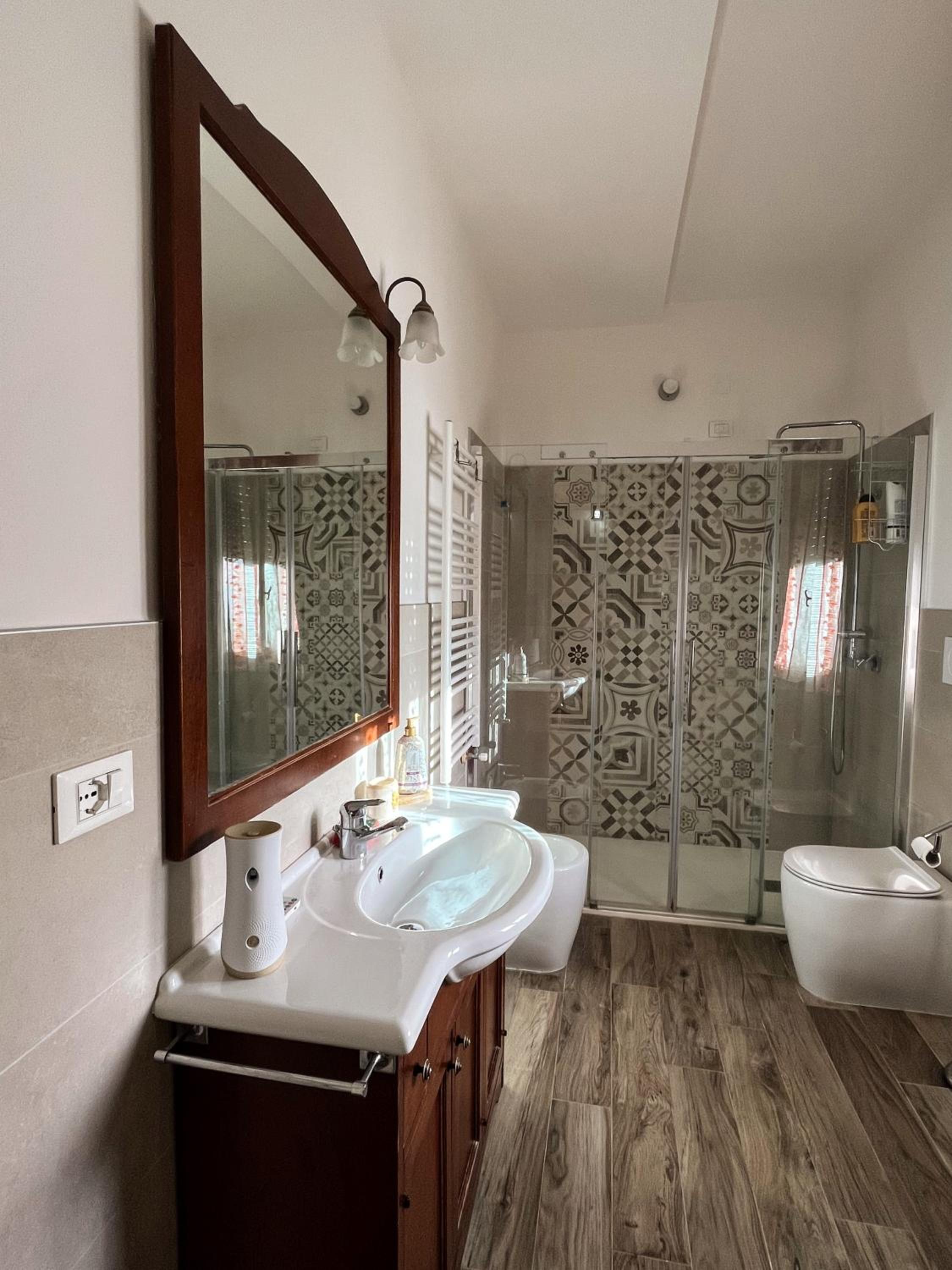 Two-Bedroom House photo 2