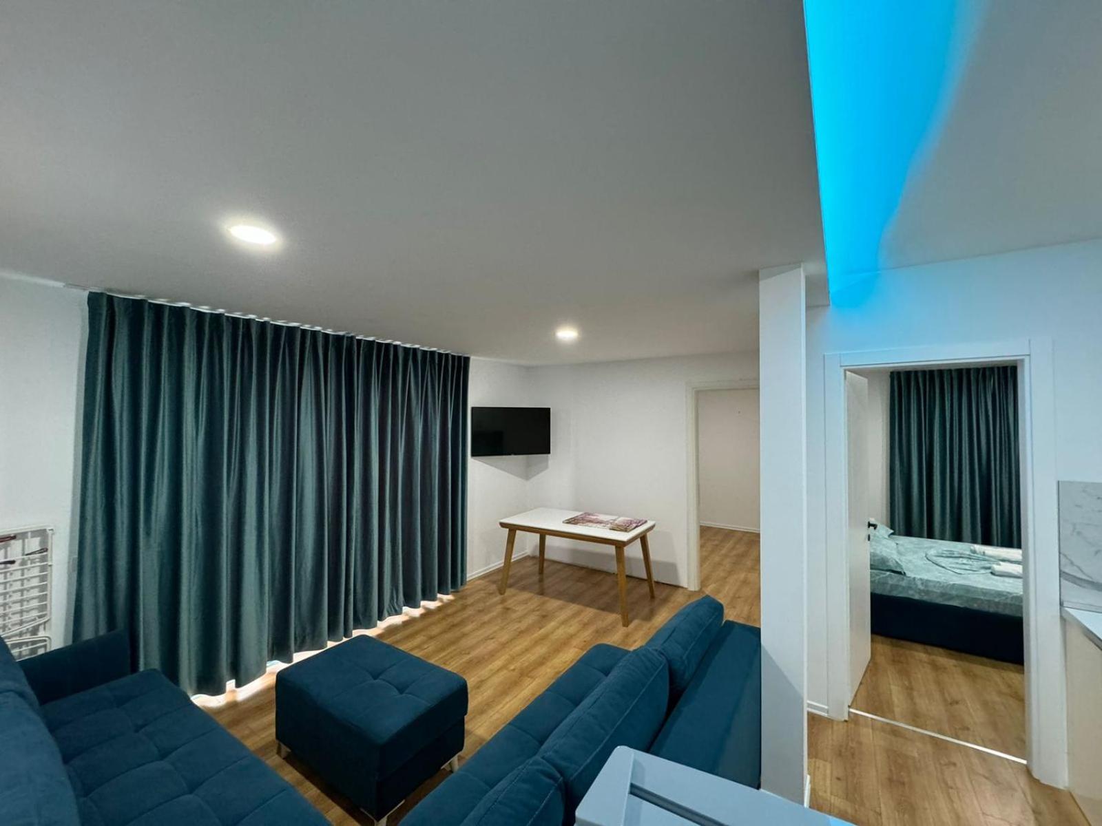 Deluxe Family Room photo 2