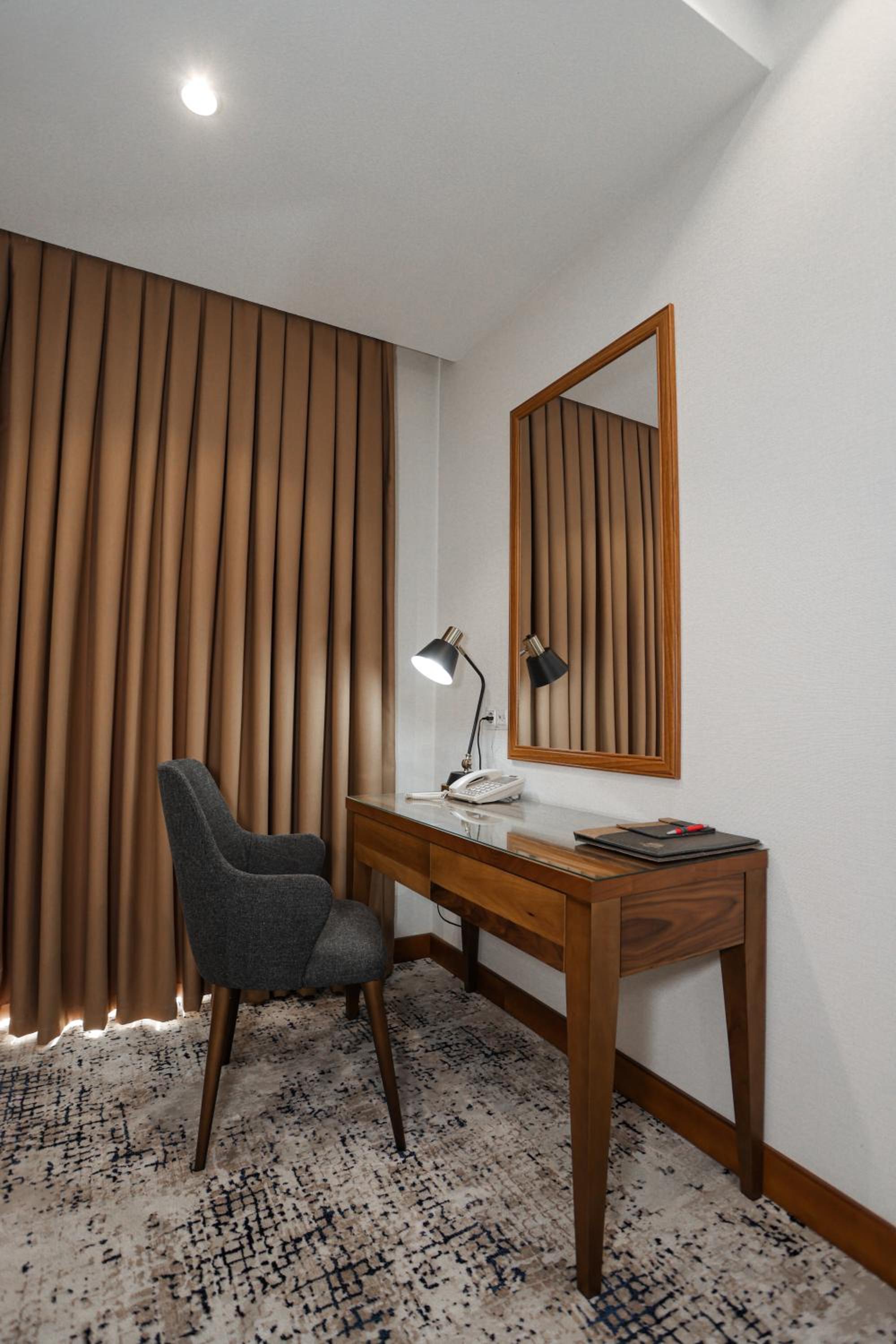 Twin Room With City View photo 3