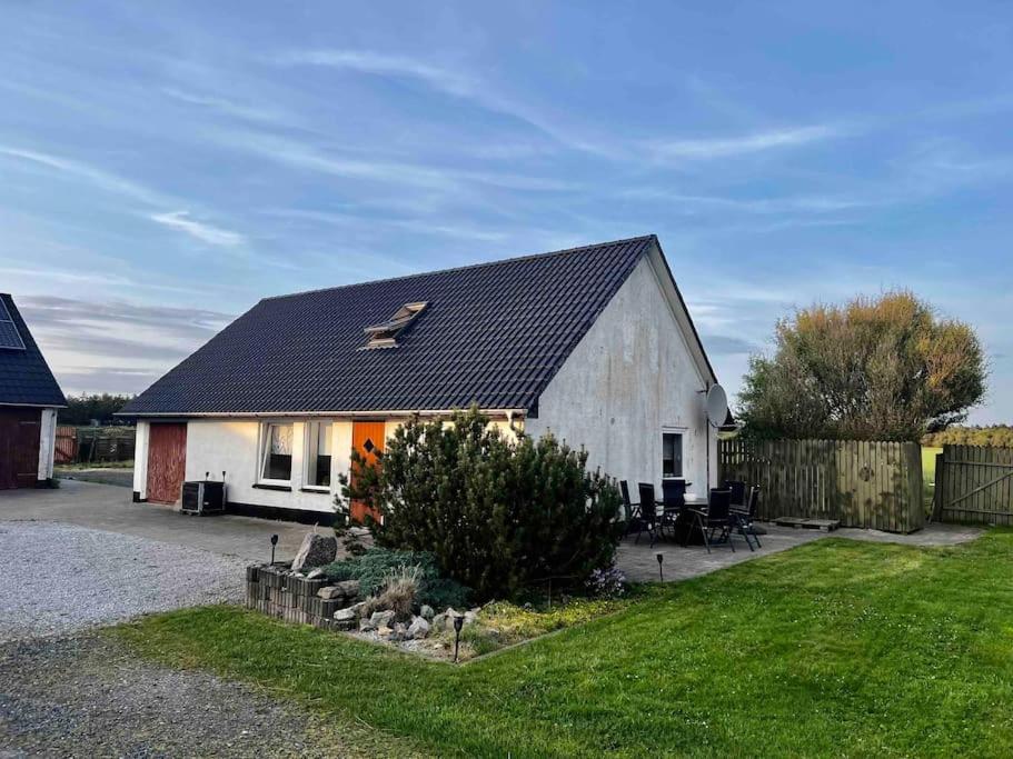Two-Bedroom House photo 2